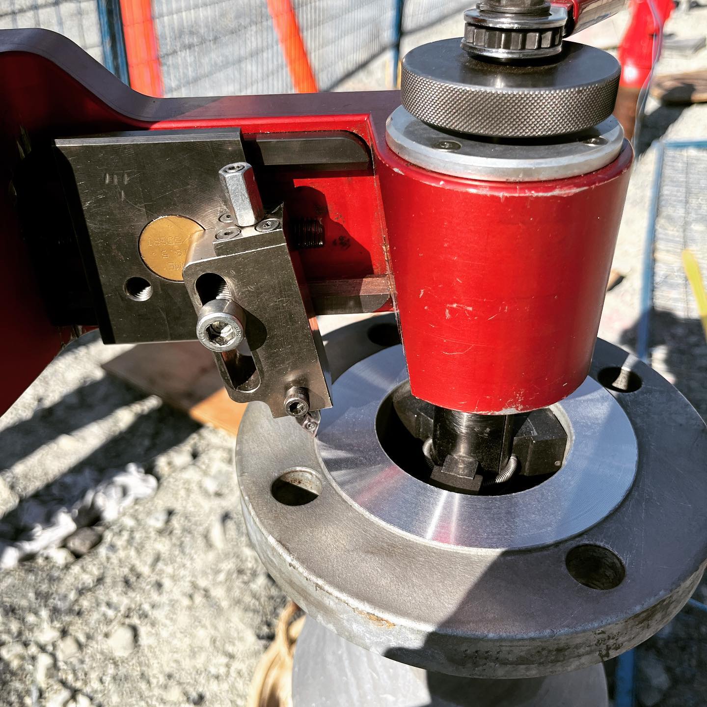 🟦Fresh flange face in less than 5 minutes! Learn more at interiorindustrial.ca (link in bio)🟨
#portablemachining