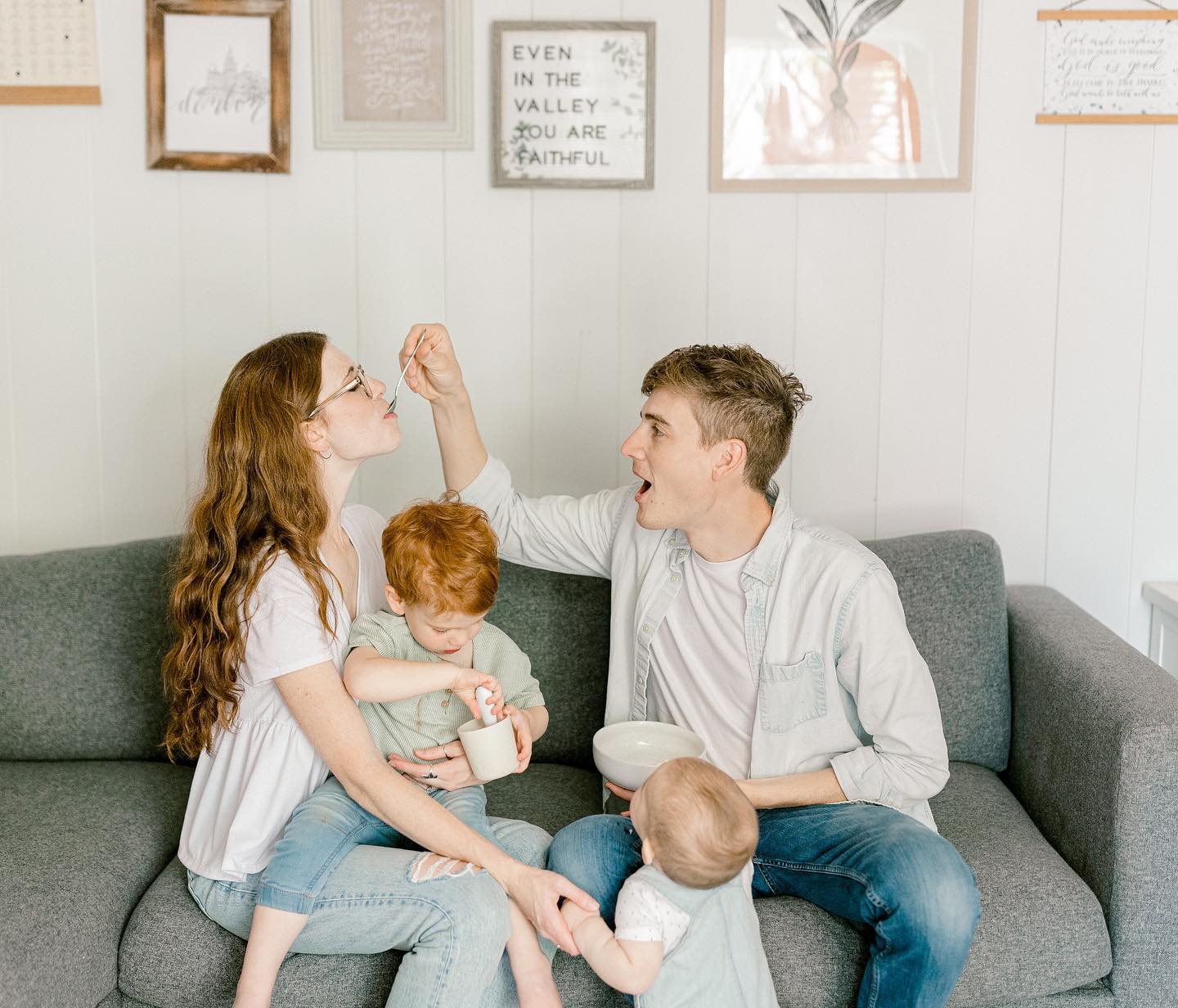 Ending a session with ice cream may end up with melted drops on little piggies, but I think we can all agree it’s worth it.
.
.
.
#lifestylefamilyphotography #lifestylephotography #familysession #dfwfamilyphotographer #dentonphotographer #ftworthfamilyphotographer #dallasfamilyphotographer