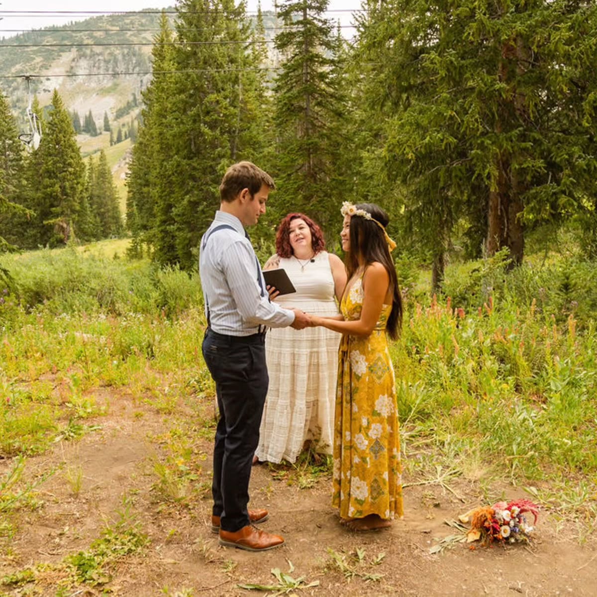 Happy Anniversary, Skye & Sean!
From my 8-24-2020 post about their big day!
"These two sweethearts planned the perfect elopement ceremony in the mountains last year, with the help of their Adventure Elopement Photagrapher @haliewestphoto
It was such an honor to be part of Skye & Sean's wedding day!!"
#weddingsofutah #elopeinutah
#weddingphotography #theselfieofficiant
#destinationwedding #utahwedding
#weddingphotographer #mountainwedding
#picoftheday #Wedding #loveisintheair #letsgetmarried #tietheknot #weddingcelebrant #weddingplanner #weddingofficiant #weddingsofutah #marriedinutah #customweddingceremony #weddingcelebrant #ordainedminister #weddingofficiant #elopement #weddingsbyjennbrook #marriedbyjennbrook #dreamwedding
#utahengagements #utahweddingplanner
#weddingwireofficiant #theknotofficiant