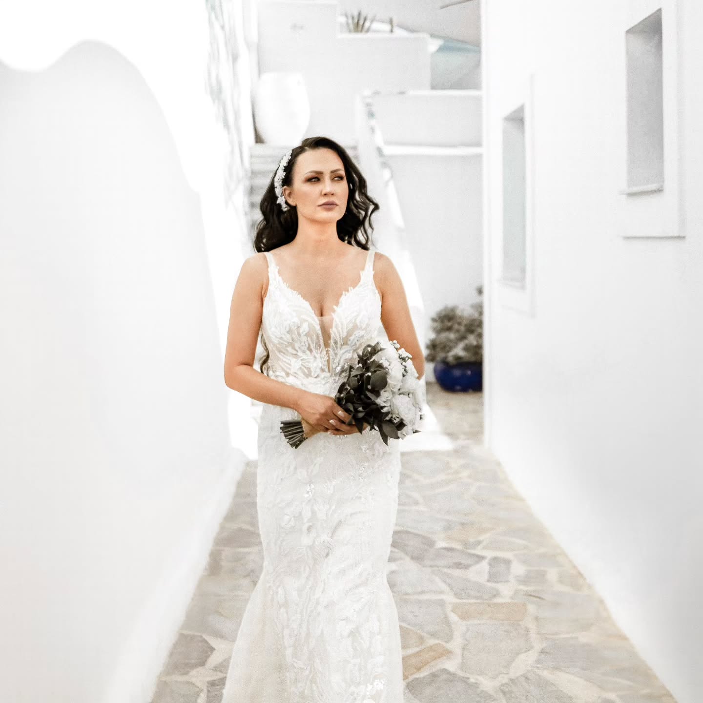 Marina & Bose.
#santoeiniweddingphotographer #santoriniisland #santorini #santorinigreece #canoneosr #canon #canonphotography #dimitrisparasirisphotography #imagephotography #weddingphotographer #weddings #wedding #weddingingreece