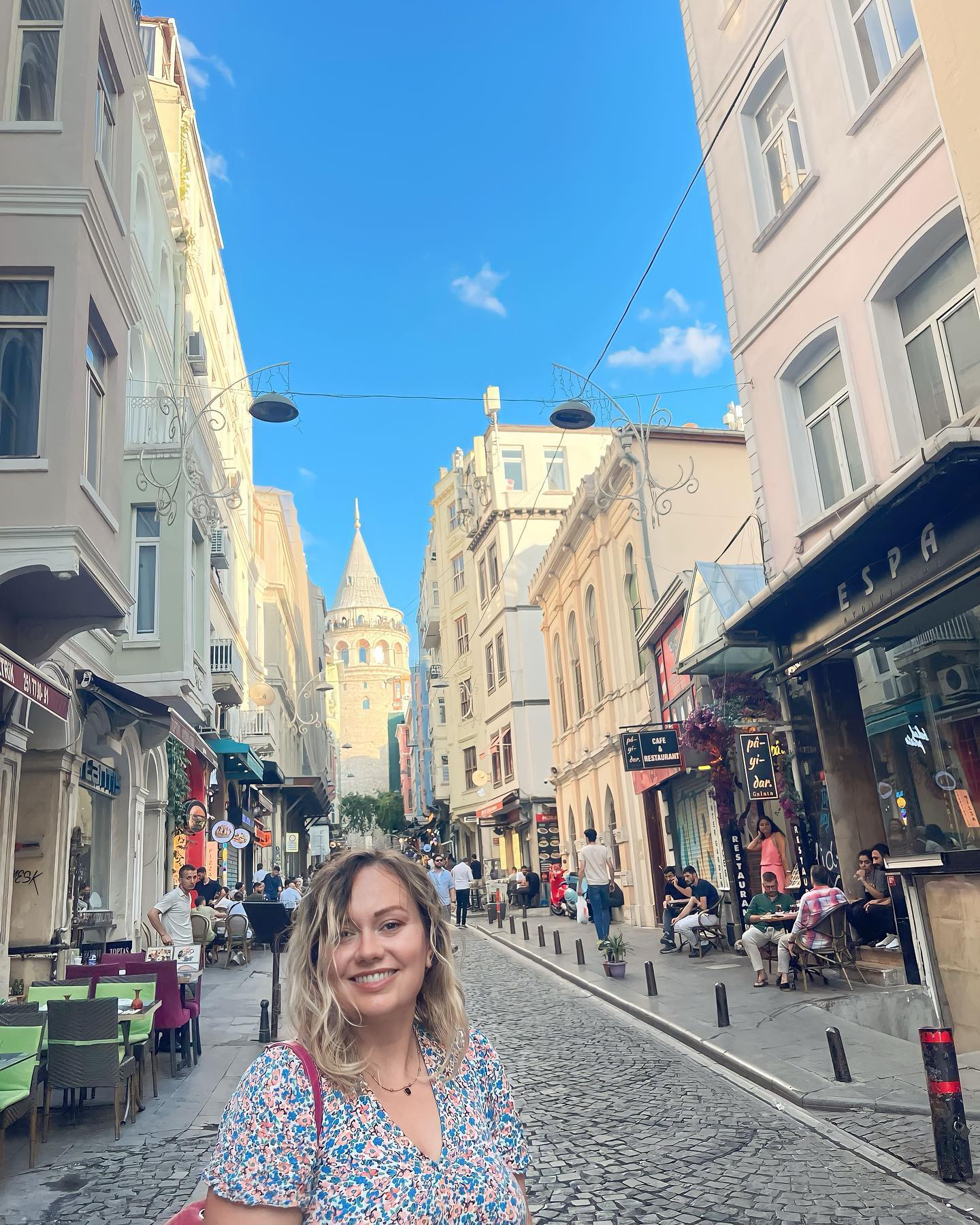 One food poisoning later, we’re back in London 🇬🇧
#homesweethome #london #uk #galatatower #beyoğlu #istanbul #off #afterhours #lawyerafterhours #prawnikpogodzinach #wanderer #traveller