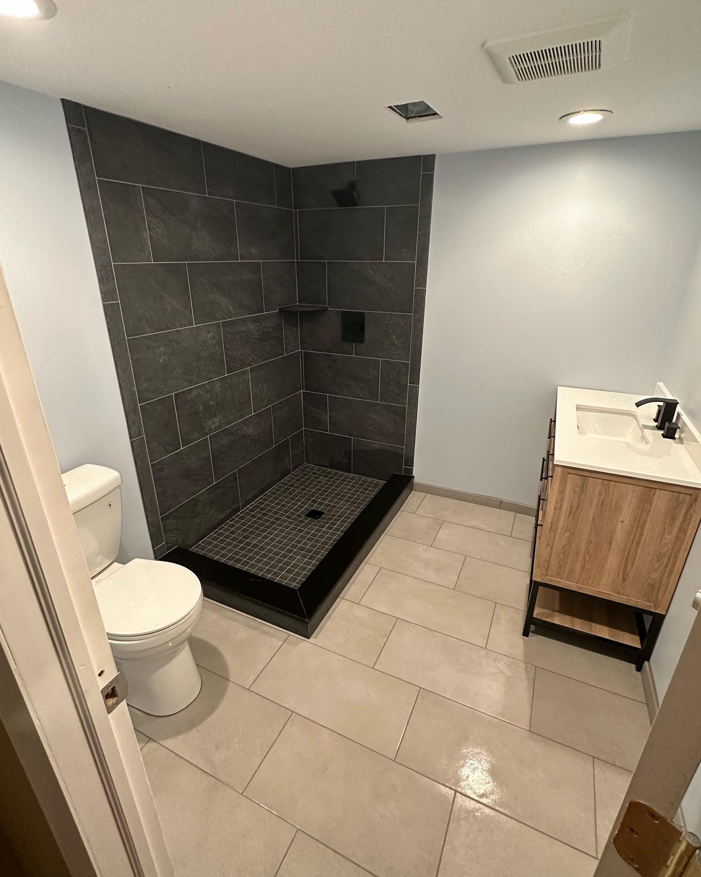 Wrapped up a basement bathroom today. I wish we had a before photo for this one, because what a transformation for this customer.
#tile #bathroom #remodel #bathroomremodel #schluter #geneseeceramictile #subwaytile #home #homeremodeling