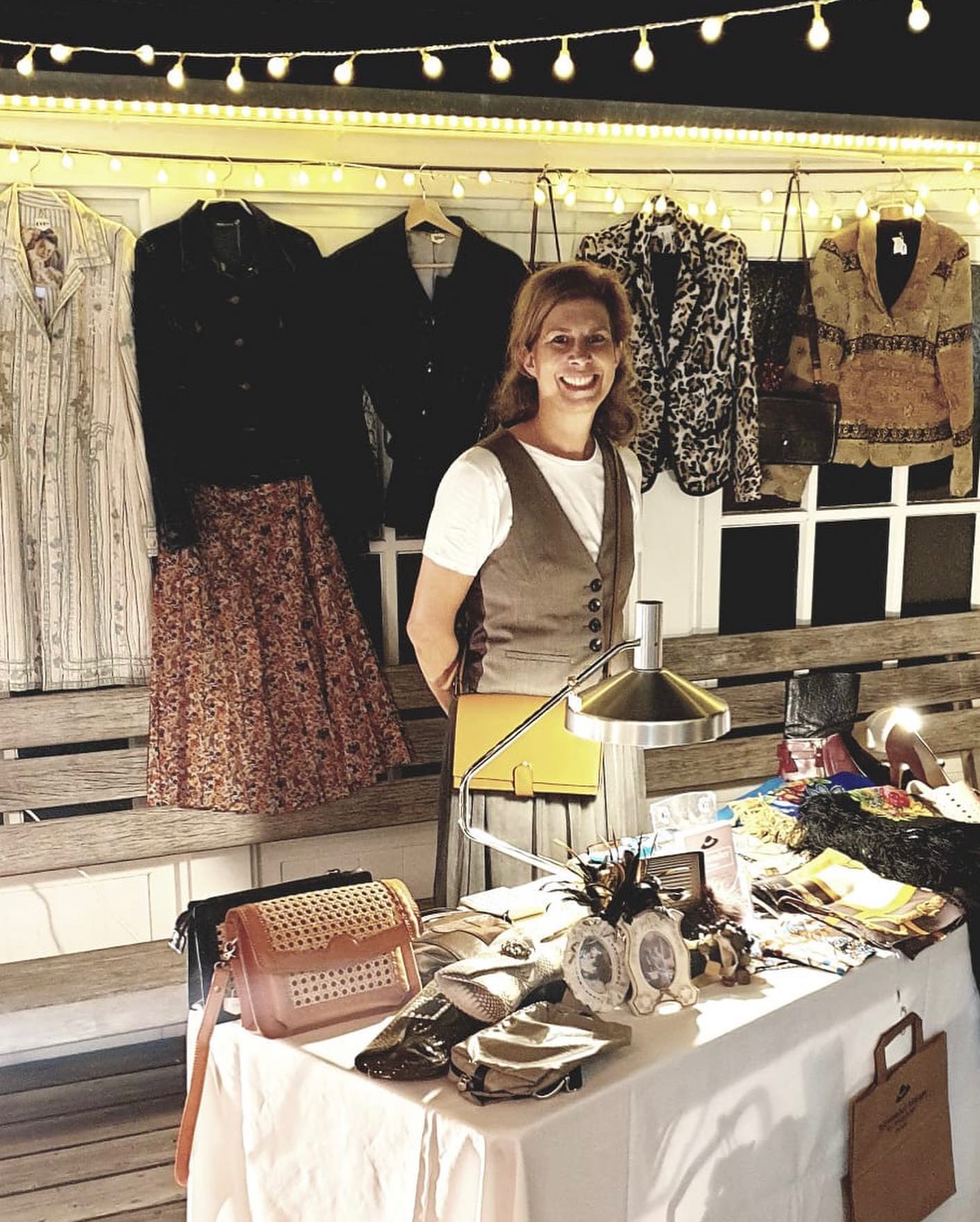 We had a lovely night yesterday at @barfussbar_zuerich with @salon.zueri! An amazing atmosphere in the late summer heat of Zurich ✨
Thank you to everyone for visiting!