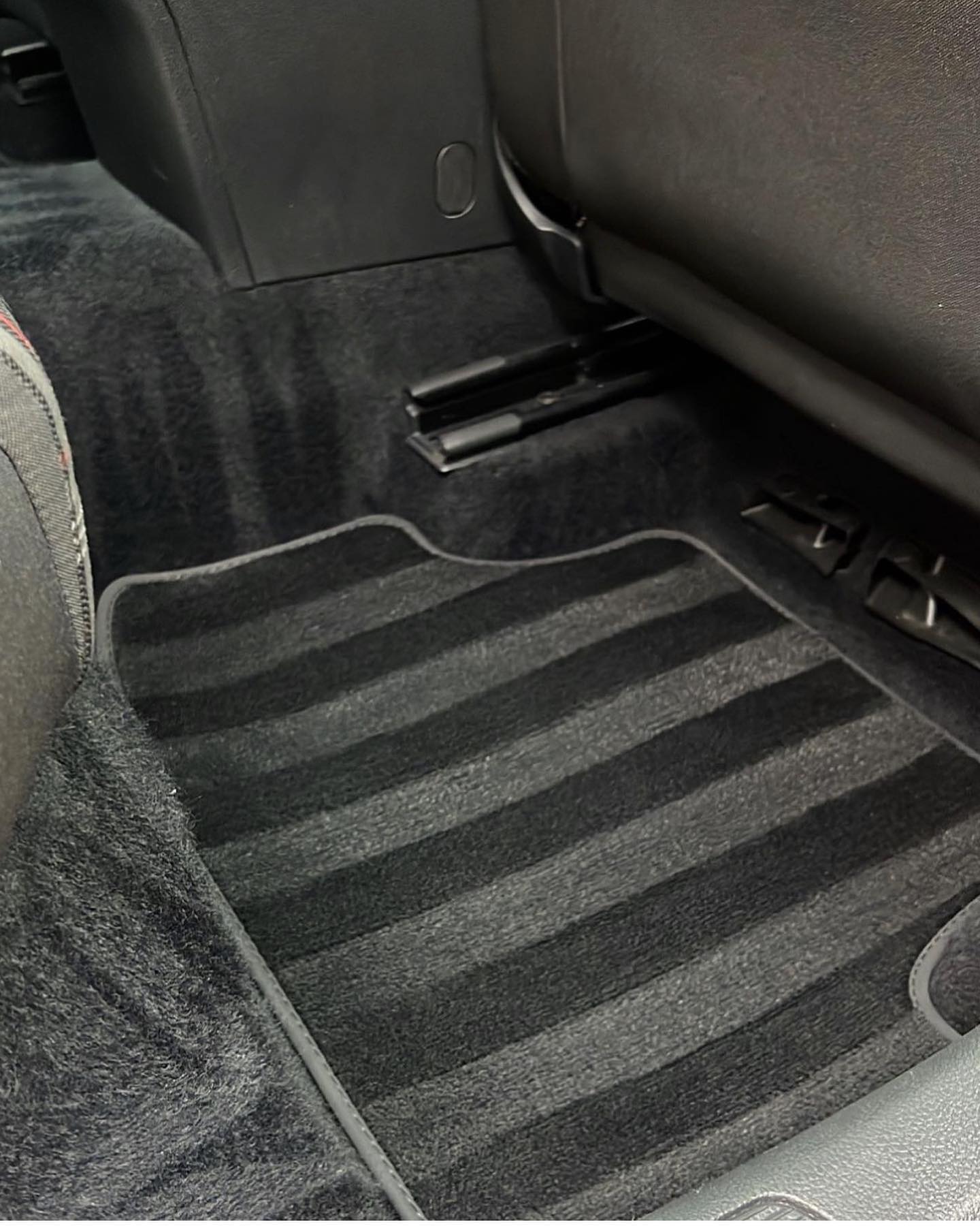 DEEP CLEANING 📸🚗
ecossecustoms.com
We are a fully mobile valeting & detailing company based in Linlithgow, West Lothian 📍
We are now offering our popular maintenance plan to some new clients, prices start from only £40.00 per month 💎
Contact our page directly for booking inquiries 📥