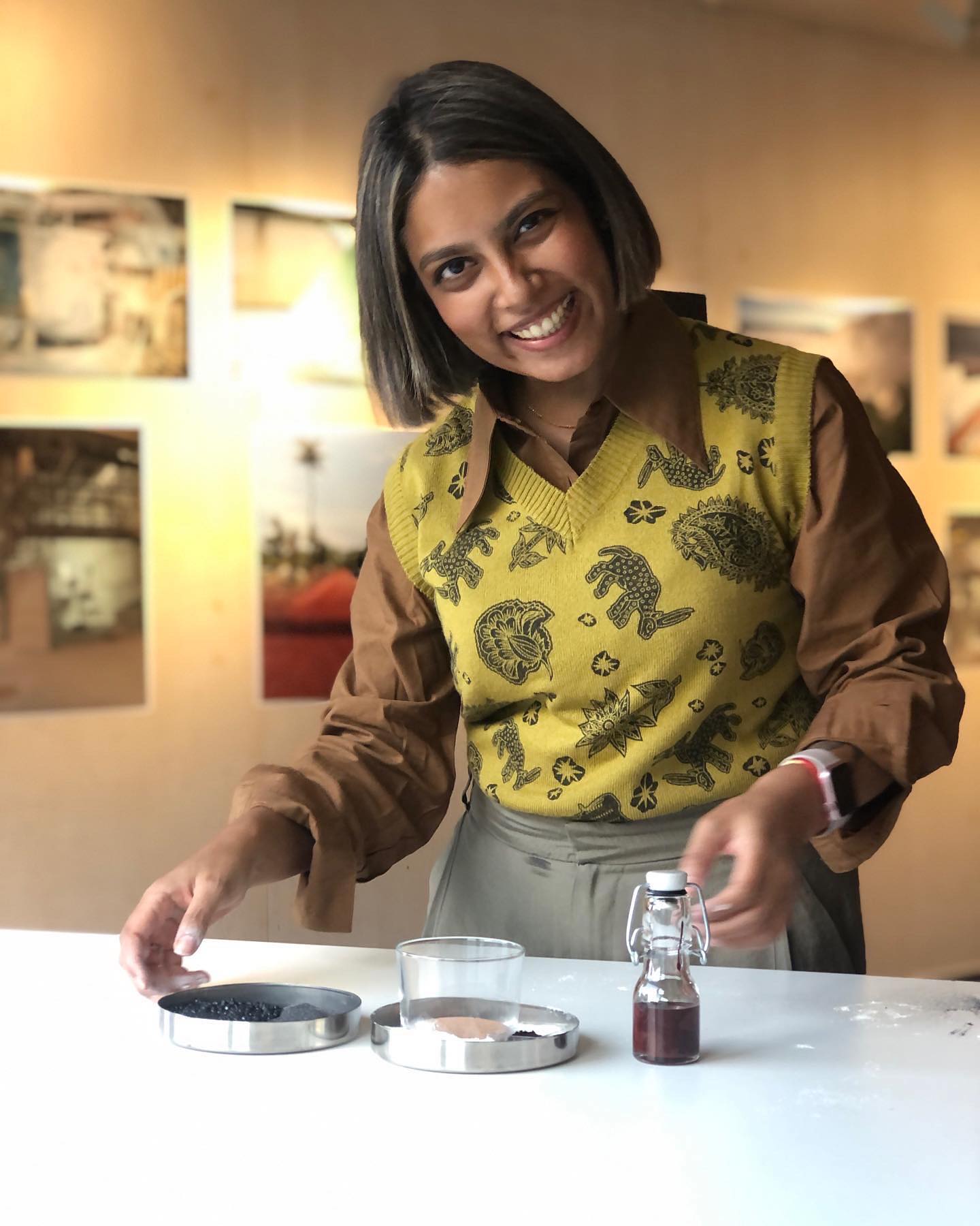 In January, we got an exciting email from an Indian architect and researcher who told us that she had found Marte’s work online and that she is working on a similar project to Marte’s on the titanium dioxide industry - only in India. We had a meeting on zoom and we were blown away by her work and the story about the TiO2 production in Kerala. Here, the industry is polluting the neighboring villages with iron oxide, and the harvesting of ilmenite from the beaches leads to dramatic erosion of the seashores.
This week, @kshitija__m is visiting us in Oslo and taking part in TiO2 Prøvefelt @rom_for_kunst_og_arkitektur. And today, Saturday 16th September at 2 pm, Kshitija and Marte will have a presentation and conversation in the exhibition about the white pigment, looking at the differences and similarities between the industries in Norway and India.
A very warm welcome to you all! And thank you so much, dear Kshitija, for being here and for sharing your work with us.
This will be the last public event in TiO2 Prøvefelt. Ingrid and Marte want to say thank you to everyone who has visited and contributed to the research studio, and a big thank you to ROM for hosting the TiO2 projects over the last two weeks!