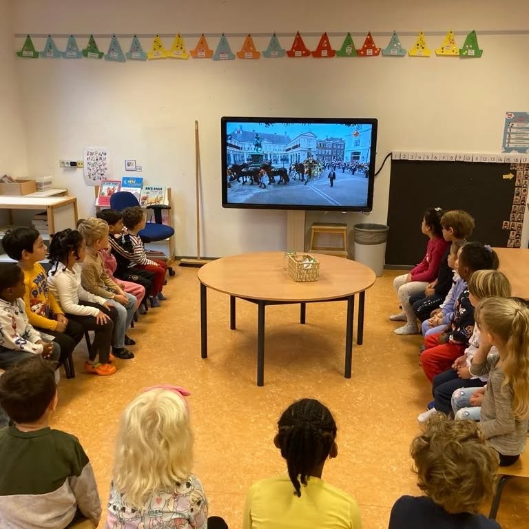 Een kijkje bij de kleuters 📸
#amsterdam #kleuteronderwijs