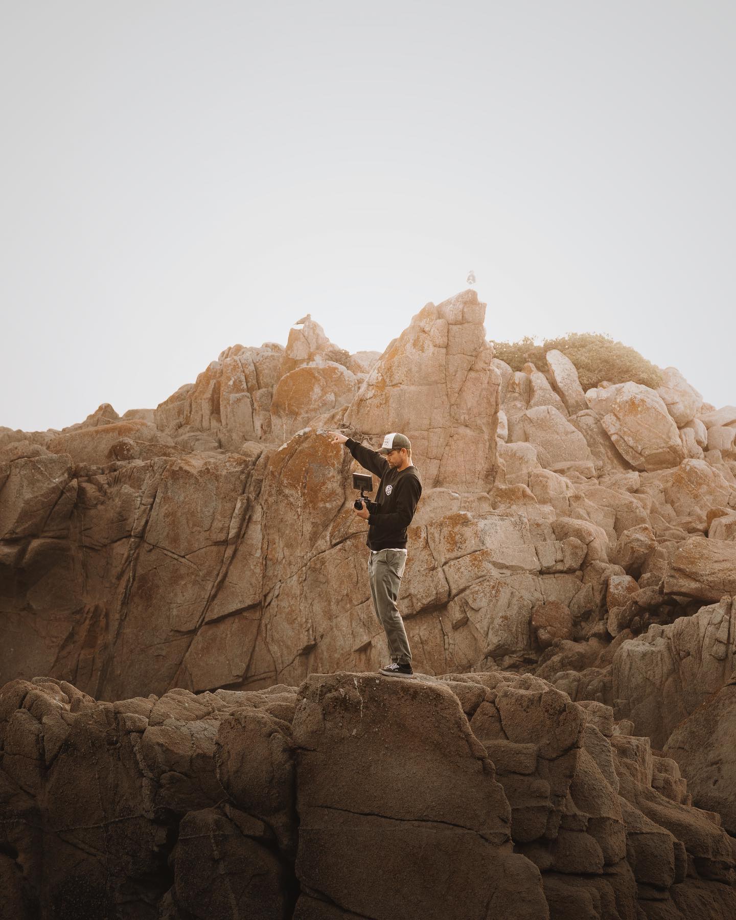 Enjoying the moment in the wild with @hamiltonwatch
I’m happy to announce my partnership with @hamiltonwatch for the launch of their new KHAKI FIELD EXPEDITION. 
A watch that I can rely on in all kinds of environments and outdoor activities. On top of that, the partnership speaks well to me, knowing that it's a Swiss-American brand 
#hamiltonwatch #stepoutside #hamiltonfamily