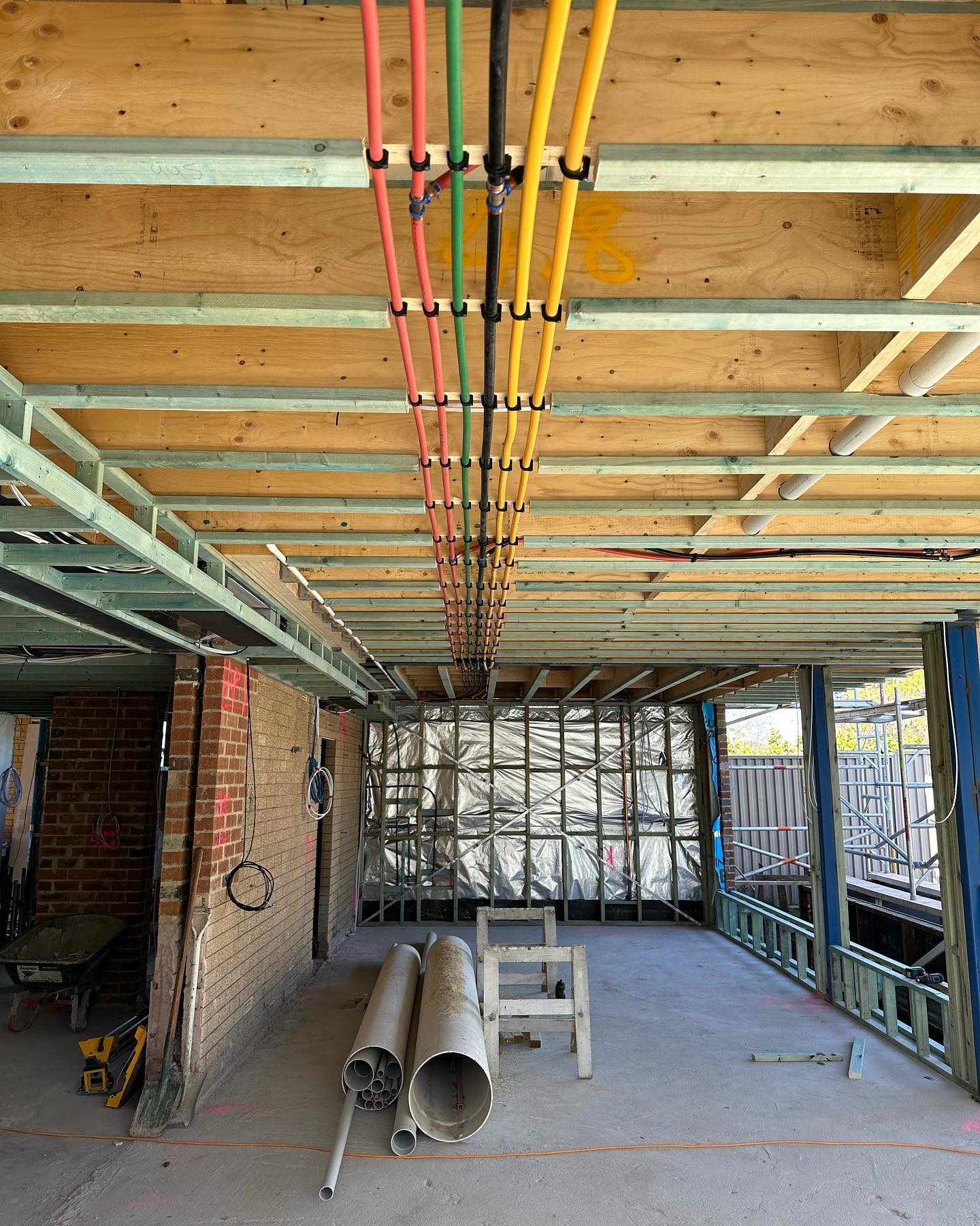 Hot,Cold & Gas Main lines in Ceiling