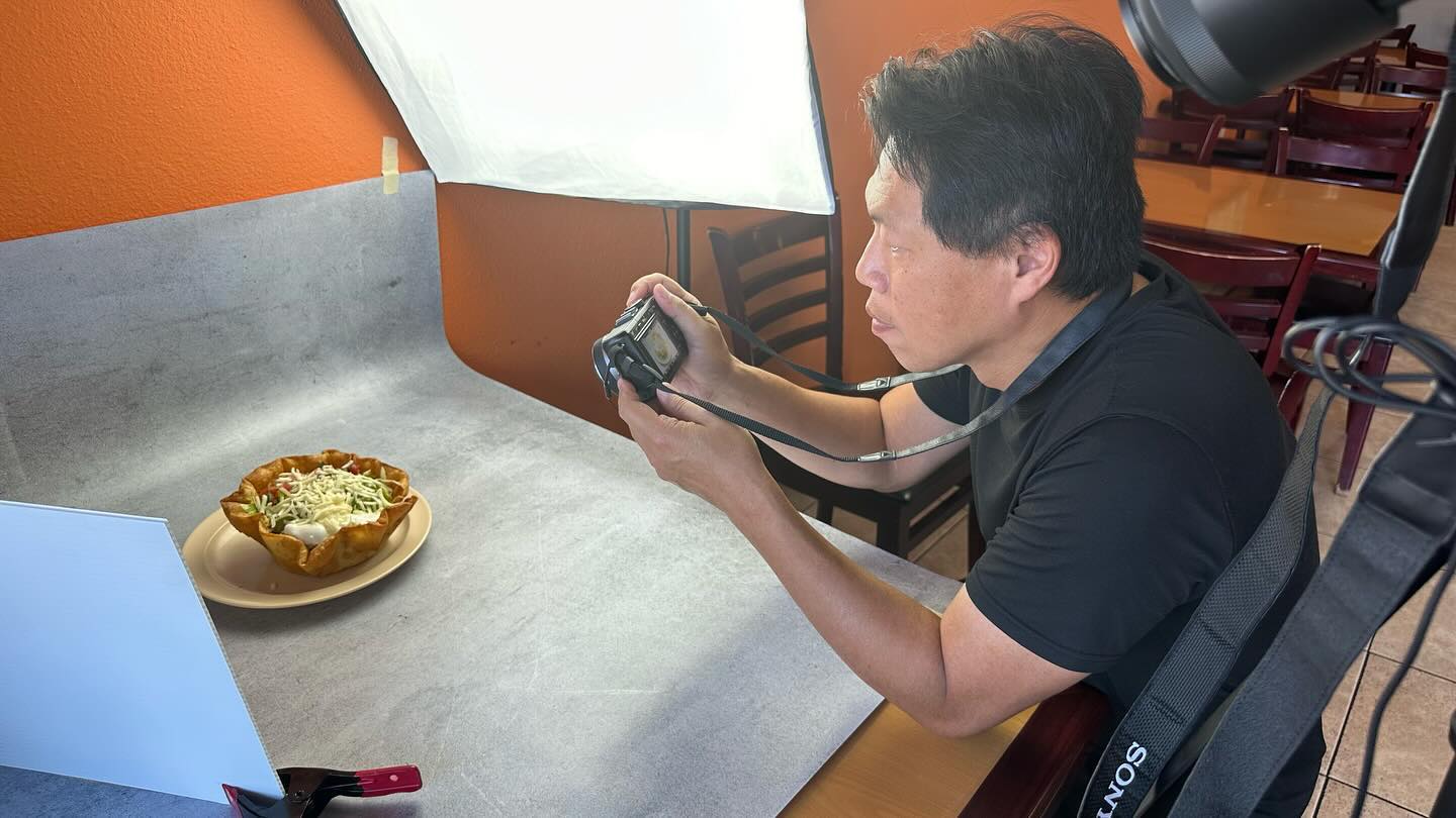 Smells good. Taking photos at @ guerrro’s taqueria