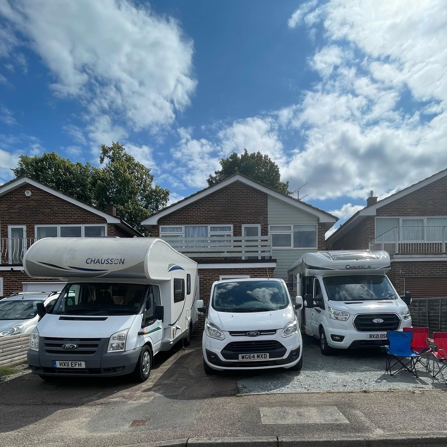 𝐌𝐨𝐭𝐨𝐫𝐡𝐨𝐦𝐞 𝐄𝐱𝐩𝐞𝐫𝐢𝐞𝐧𝐜𝐞!
𝐀𝐮𝐭𝐮𝐦𝐧 𝐇𝐨𝐥𝐢𝐝𝐚𝐲 🍁🍂🍁🍂🍁
Meet
🚐Duke
🚐Flash
🚐Prince
It’s time to hit the UK roads of adventure with a side of luxury this autumn.
Our Motorhome Experience offers you the opportunity to get behind the wheel of a luxury motorhome and head off for the holiday week!
Create your memories!
Got more I for contact us directly or simply check availability via website.
🌐 www.aktripski.co.Uk
📩 info@aktripski.co.uk
#motorhomerental #hiremotorhome #hertfordshire #broxbourne #ware #hoddesdon #vanhire #holiday #autumnholidays #familyholiday2022 #halfterm #broxbournemums #motorhomeexperience