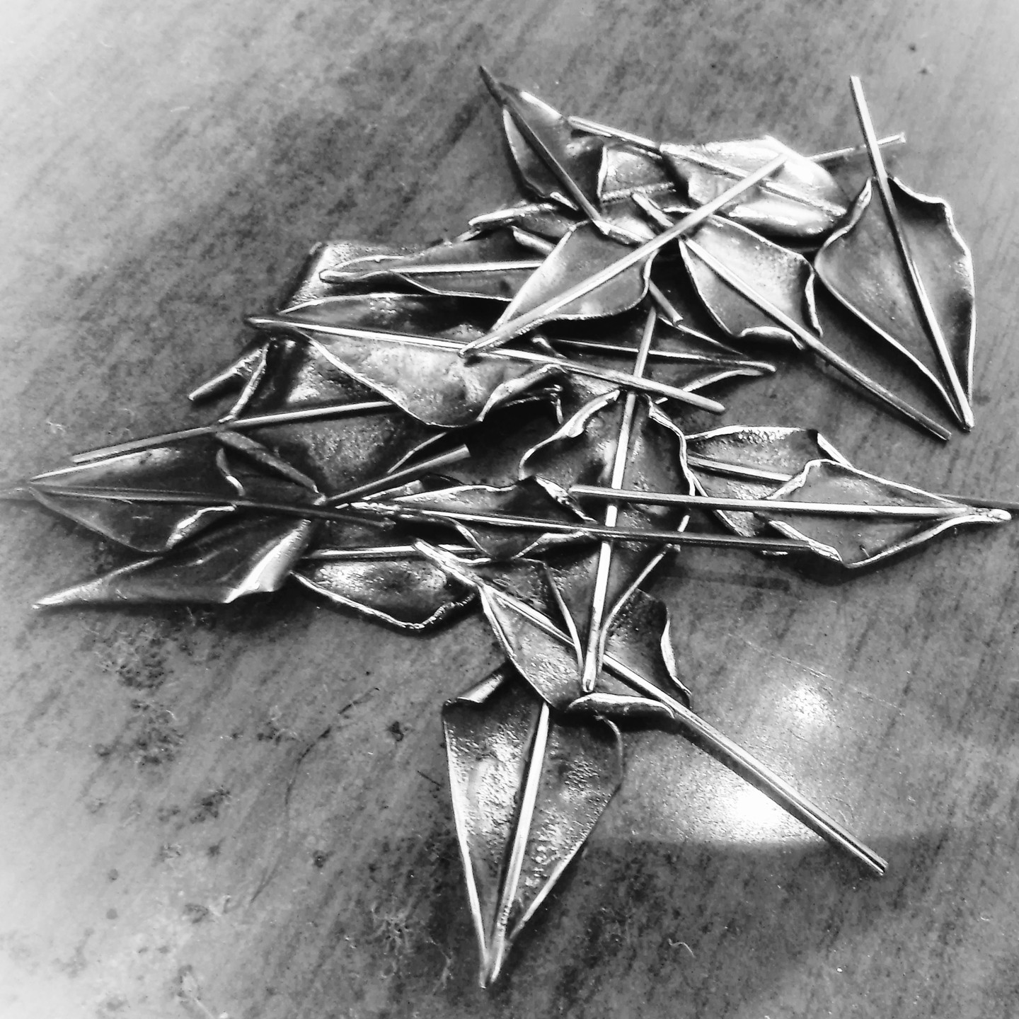 almost real…beautiful leaves in silver
camara.nafplio.greece
#camaraworkshop
#nafplio #jewelry #handmade
#silvergold #designjewelry
#handmadejewelry #art #greece