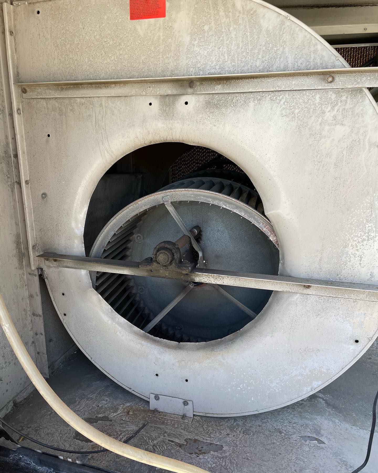Maintenance and repair to a chiller #hvac #hvacr #hvaclife #hvactechnician #hvactech #hvacservice #hvacrepair #hvacinstall #hvacproblems #hvactools #hvaclove #hvaccontractor #hvacmaintenance #hvacsystem #hvacsystem #chiller #chillers #orange #orangecounty #realestate #orangecountyrealestate #contractor #construction#machine #mechanical #mechanicalengineering