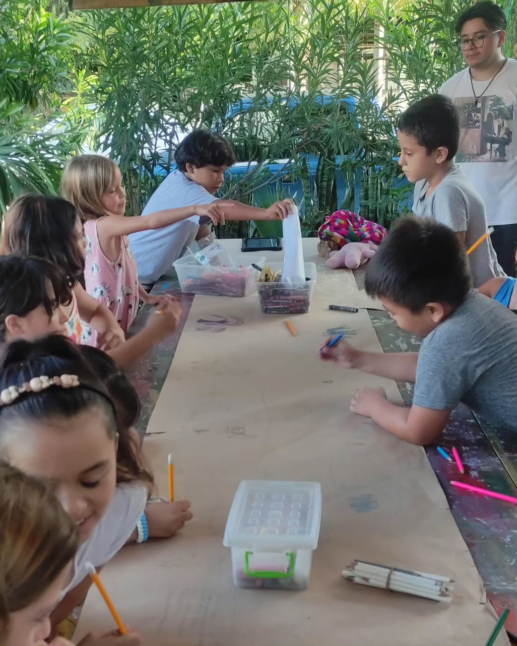 El largo rollo de creatividad @ladle.mx continuing the project for this animated short about the contamination of cenotes. We are doing the script and character design. Having so much fun! @warlock.micke