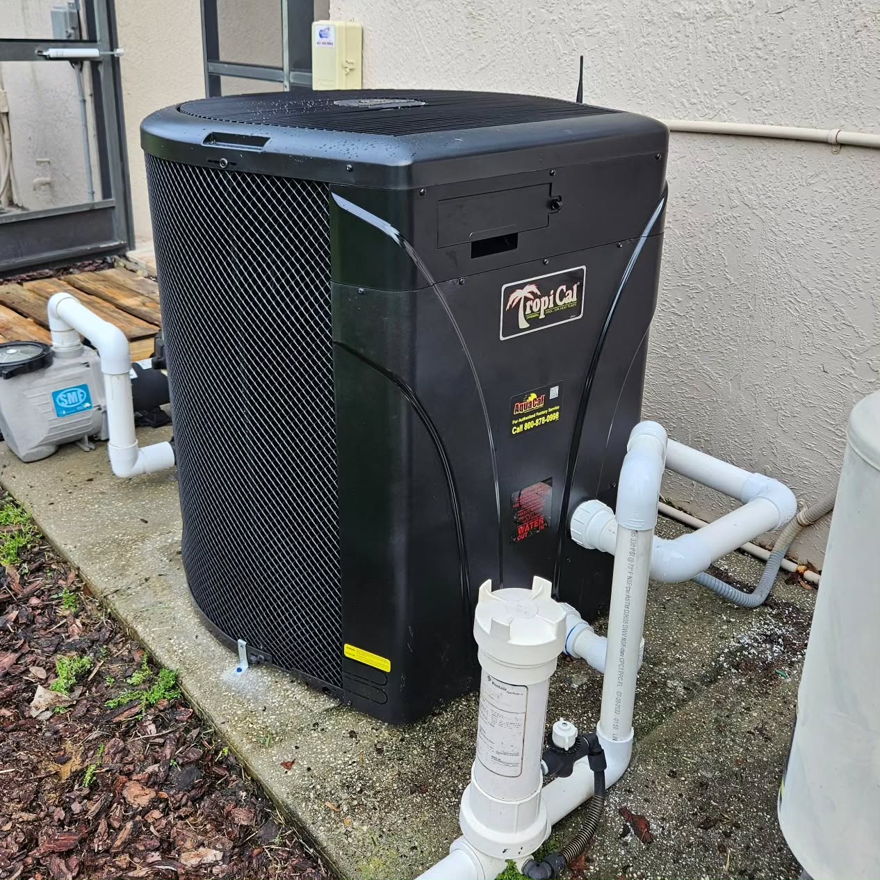 Heat Pump installed to get ahead of the cold weather on the way. WiFi connected and Warranty backed.