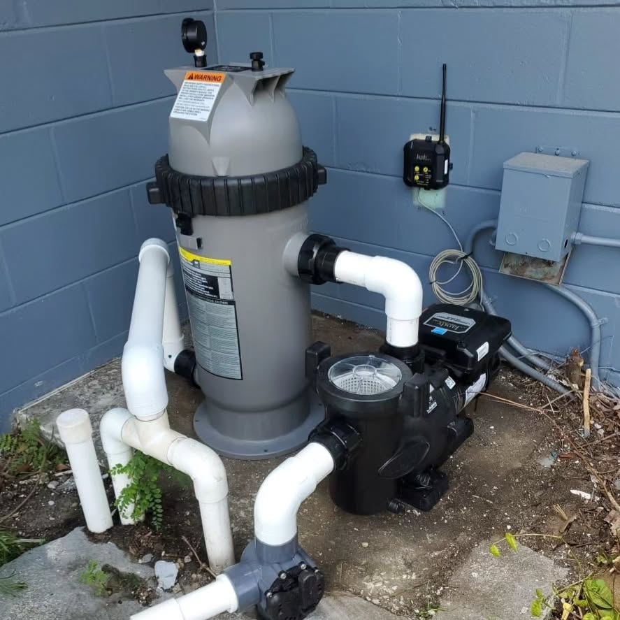 Equipment upgrades at this home in Auburndale bundled with our Fluidra ServicePro 3 year full part and labor warranty.