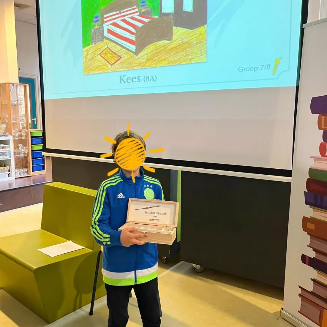 Gister was de uitreiking van onze jaarlijkse griffel en penselen wedstrijd. Alle kinderen hebben weer prachtige verhalen en tekeningen gemaakt. 🎨🖼 #aldoende #amsterdam #kinderboekenweek