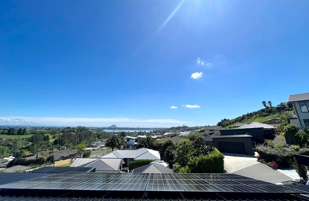 Spring has sprung & the C&C solar division is cranking โ๏ธ
16 panels with a hot water diversion unit. See previous post for details. Send us a pm with any solar related questions.
Thanks Damo, Connor & Mitchell ๐๐ป
