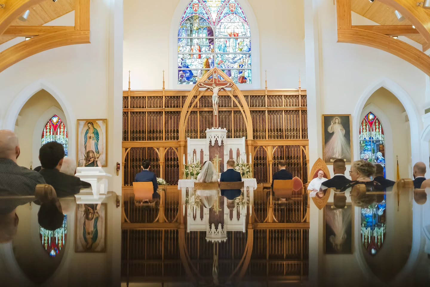 God is Good, Always
.
I'm not religious, but a guy I used to work with always used to say this, and over the years that saying has really grown on me. And I think there is something really special when couples have ceremonies that honor their families faiths as much as they honor each other. Thats all. Bless bless 🙏💯
#nohashtags