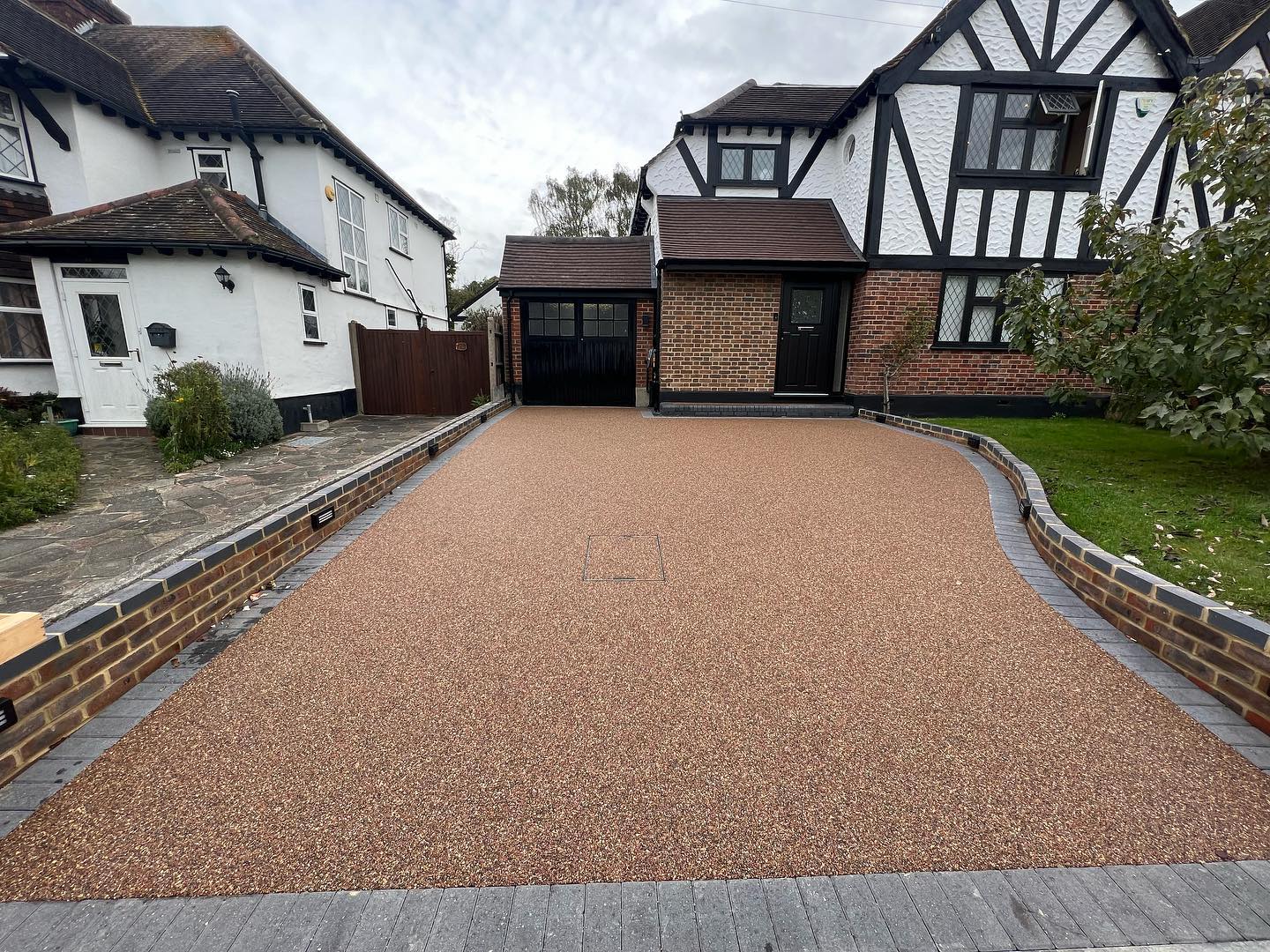 Resin bound (rose garden)