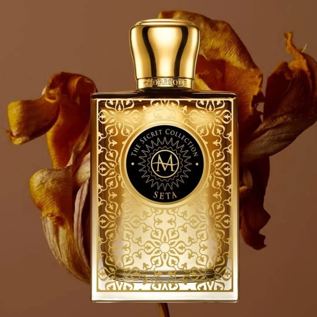 Profumeria Lorenzi è ora rivenditore ufficiale di MORESQUE!
La sintesi armonica tra forma e contenuto, tra estetica ed essenza. Creato per vestire l'antica tradizione orientale della profumeria con uno stile italiano senza tempo, MORESQUE è un omaggio allo splendore dell'Arte Moresca. È anche un inno alla raffinatezza dei profumi orientali e al saper fare del “Made in Italy”.Le collezioni di fragranze riflettono la filosofia del Minimalismo attraverso le loro caratteristiche essenziali di design: ogni profumo offre un accattivante contrasto tra l'assoluto rigore delle sue linee e la ricchezza dei suoi dettagli. venite a scoprire le deliziose fragranze.
.
#profumeria #profumeriaartistica
#profumeriadinicchia #lorenzi
#profumerialorenzi #paolosarpimilano
#botteghestoriche #moresque
#moresqueparfum #nicchia