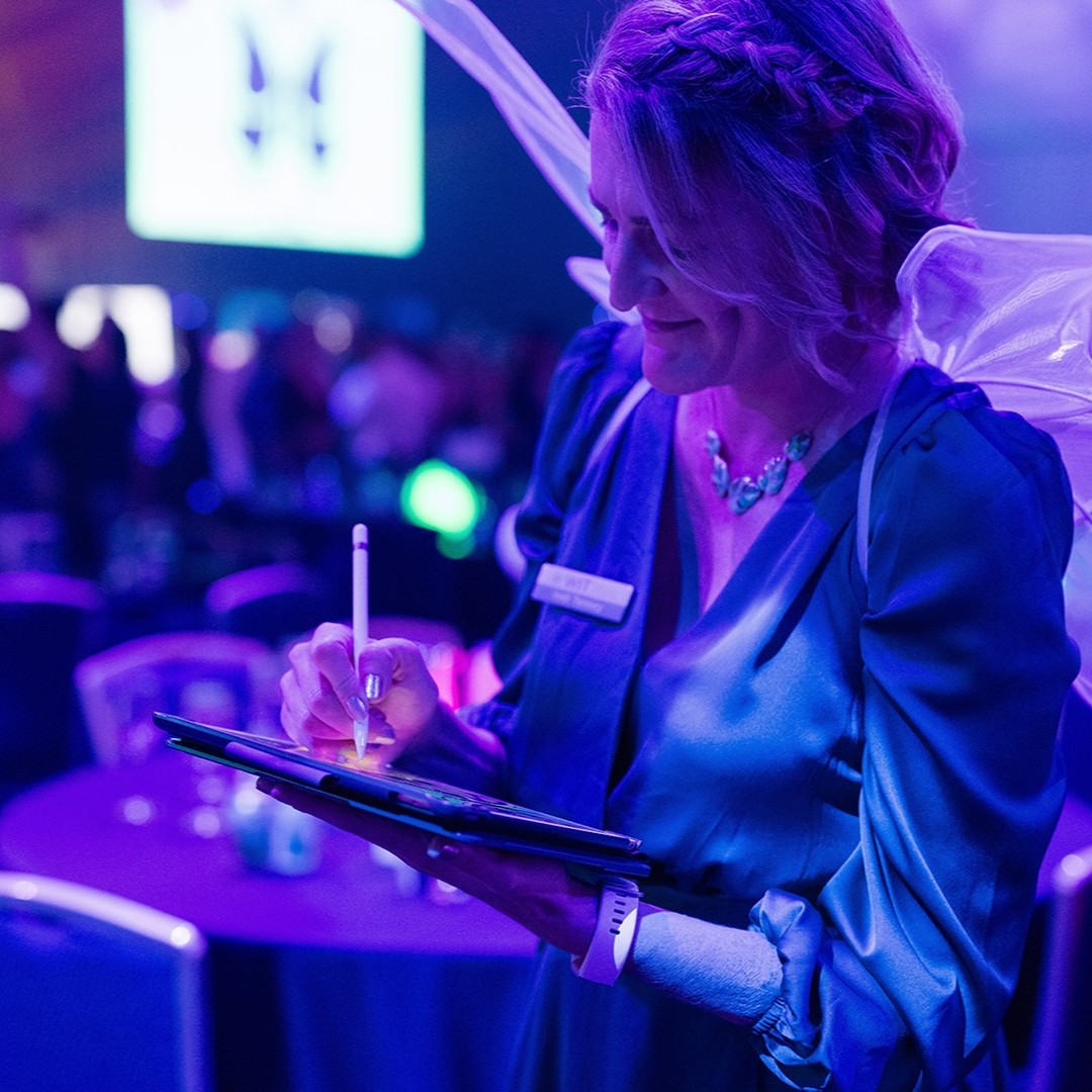 This is what Indi Dust in full flight looks like!
Every event and every client is different, but the intent is always the same. To visualise the feeling and possibility of an experience so that it can live on and inspire, well beyond event day.
I come alive in spaces like these —immersing myself in the stories unfolding, forging connections, and capturing the very essence of the moment. If you're looking to infuse your next event with some magic, shoot me a message and let's craft an unforgettable narrative together.
These shots are from a recent visual storytelling gig for the 2023 Women in Technology awards at the Royal International Convention Centre. The brief was to bring to life the organisational value: "We are the change". We landed on a butterfly, to symbolise transformation and I captured the essence of conversations throughout the night in a ripple effect, in amongst the incredible women winning awards for out-of-this-world contributions to STEM industries.
#visualstorytelling #graphicrecording #values #WiTawards2023 #wearethechange