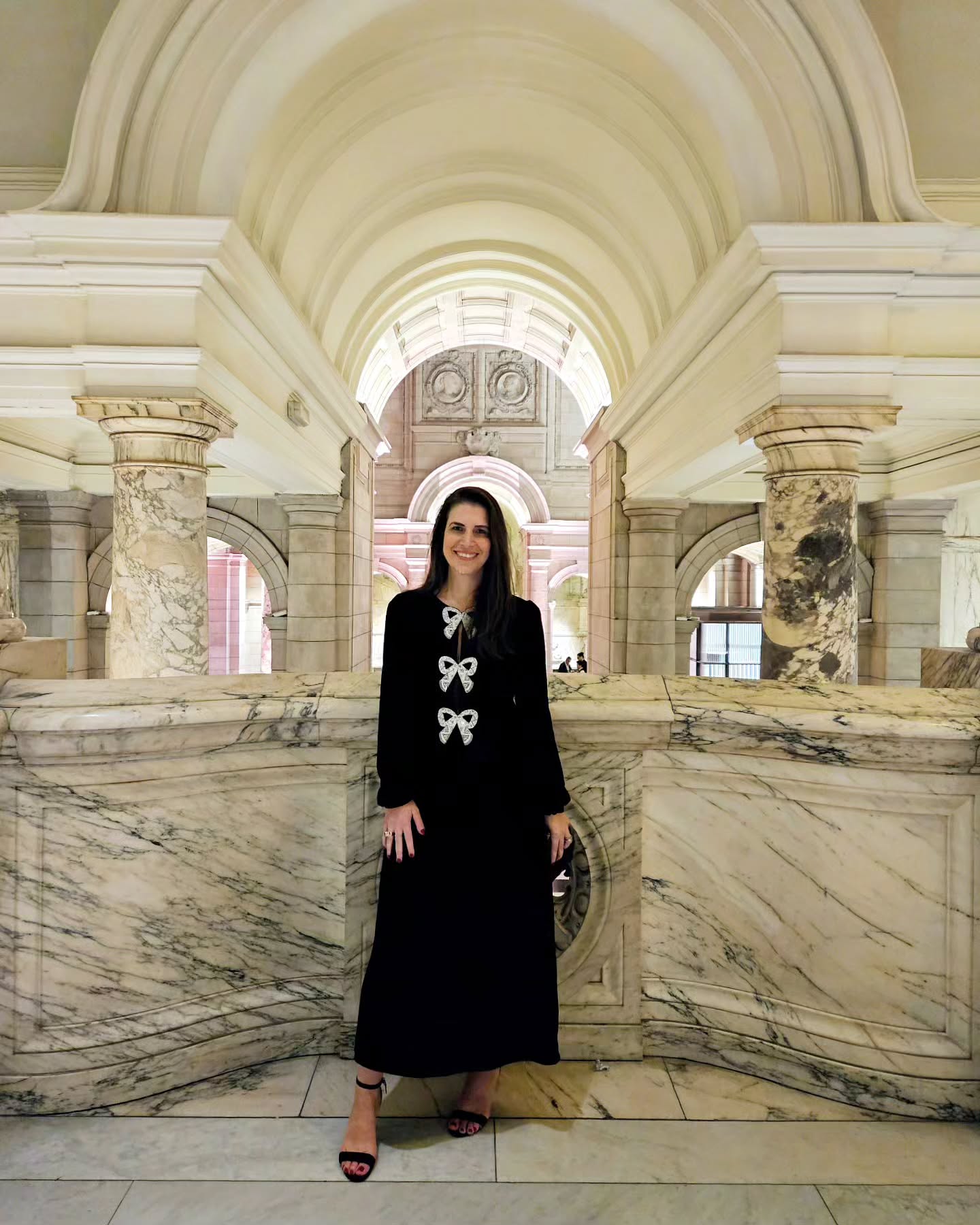 Night at the museum 🌑 The V&A looked even more beautiful. What a treat.
.
Thank you @ambeneath and @impeccableimagination for the invitation, and congratulations for the gorgeous work and event 🎹