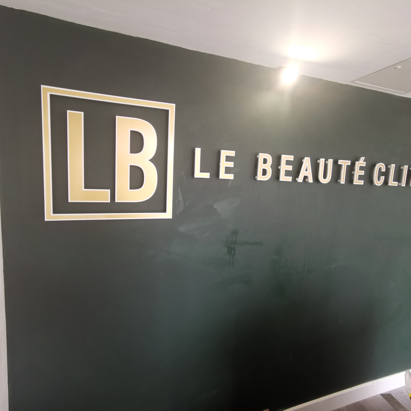 does your space need impactful branding? whether it is an office, studio, meeting room or canteen, we can help! 😎
Drop our sales team a message to find out more if you are looking for custom interior office signs
A2Z Signage |141 Wilbraham Rd | Manchester M14 7DS| info@a2zsignage.co.uk | Tel: 07737360902 |
Contact our sales team and see what we can do for your vehicle and get booked in today!
📞 07737360902
🌐 www.a2zsignage.co.uk/
📧 info@a2zsignage.co.uk
Mon-Fri 9-5
Address: 141 Wilbraham Rd | Manchester M14 7DS
does your space need impactful branding? whether it is an office, studio, meeting room or canteen, we can help! 😎 #interior #design #logo #3d #wall #art #branding #statement #office #studio #clinic #salon #lettering #signage #rebranding #instagram #signs