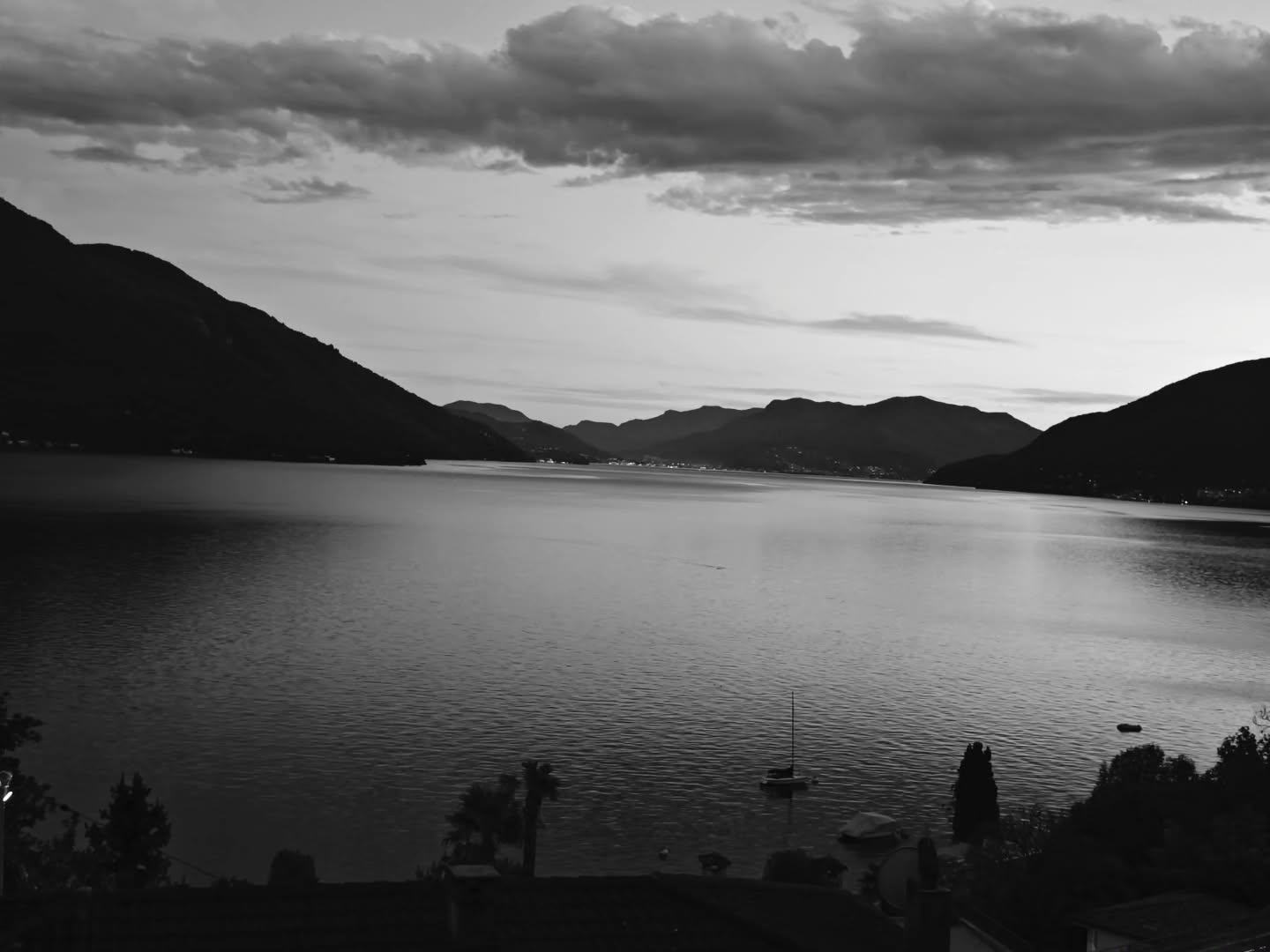 End of October in Brissago
#brissago #brissagoislands #visitbrissago
#visitticino #ticino #ticinoturismo #switzerland #switzerland🇨🇭 #travel #airbnb #airbnbsuperhost #airbnbhomes #lagomaggiore #swiss #swissriviera #brissago4u #lake #boat
#fineartphotography
#swissalps #swissculture #loves_united_switzerland #switzerlandwonderland #got_greatshots #planet_earth_shots #discoverthealps #discoverswitzerland
#mybrissago
@mybrissago
@lidobrissago
@tcbrissago
@bahiabrissagosnackbar
@cantina.giromit
#cantina.giromit
@aziendavitivinicolachiappini
#aziendavitivinicolachiappini