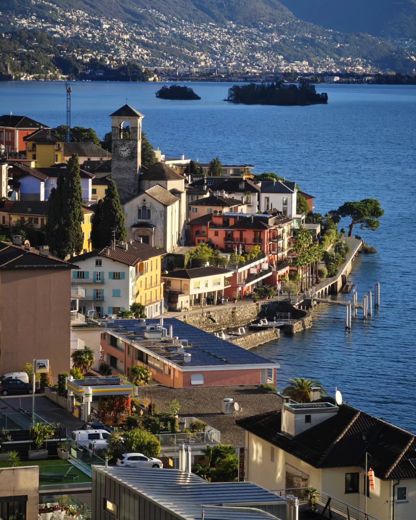 Brissago at the end of October!!!
#brissago #brissagoislands #visitbrissago
#visitticino #ticino #ticinoturismo #switzerland #switzerland🇨🇭 #travel #lagomaggiore #swiss #swissriviera #brissago4u
#fineartphotography
#swissalps #swissculture #brissagoholidays #switzerlandwonderland #suissebook #discoverthealps #discoverswitzerland
#mybrissago
@mybrissago
@lidobrissago
@tcbrissago
@bahiabrissagosnackbar
#bahiabrissagosnackbar