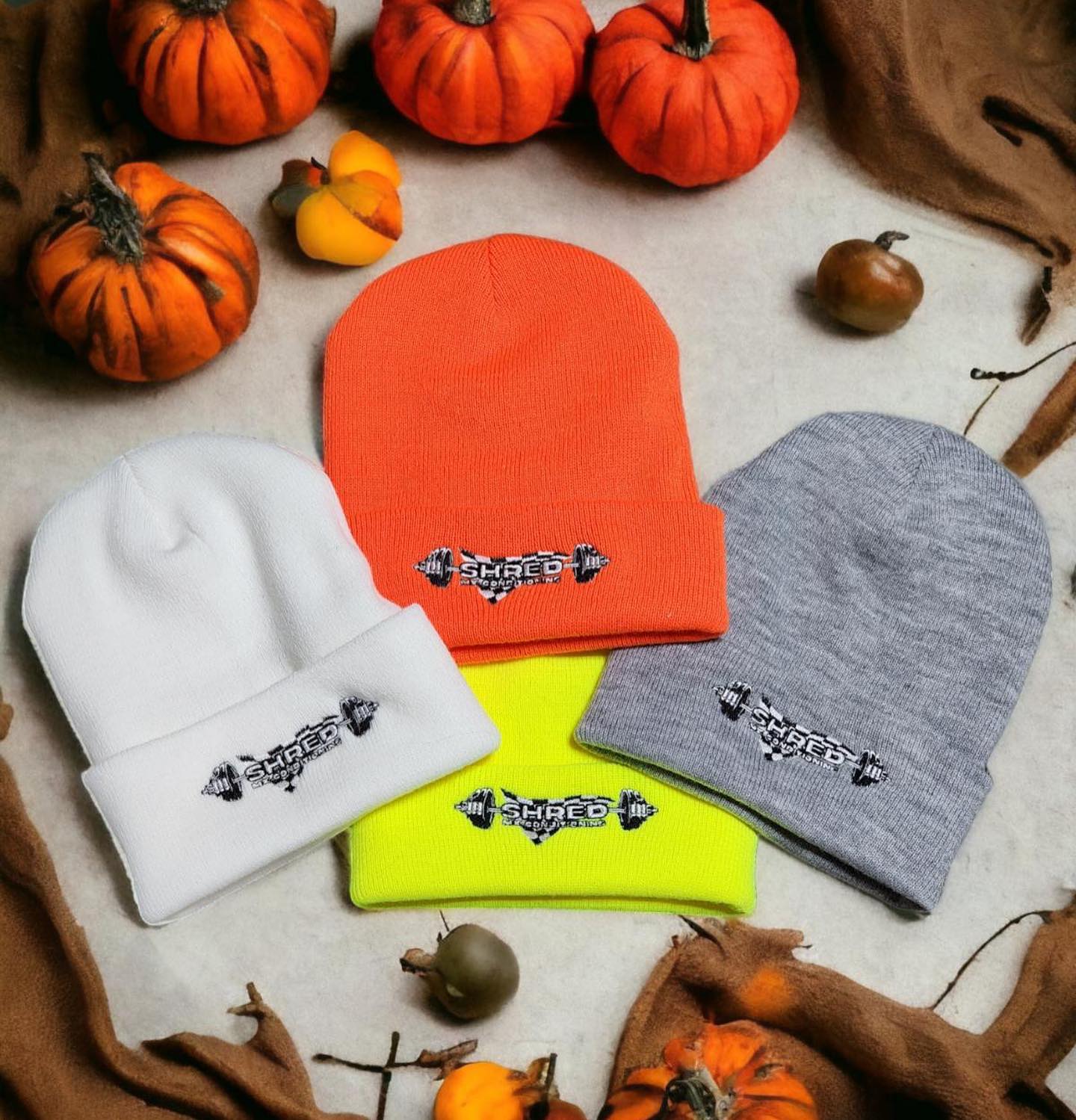 Officially sweatah weathah.
Beanies and Sweatshirts.
Getchya self one. Or 4. Whatever 🤷🏻♀️
Link in bio 🔥
#motocross #shredmxconditioning #supportsmallbusiness #entrepreneur