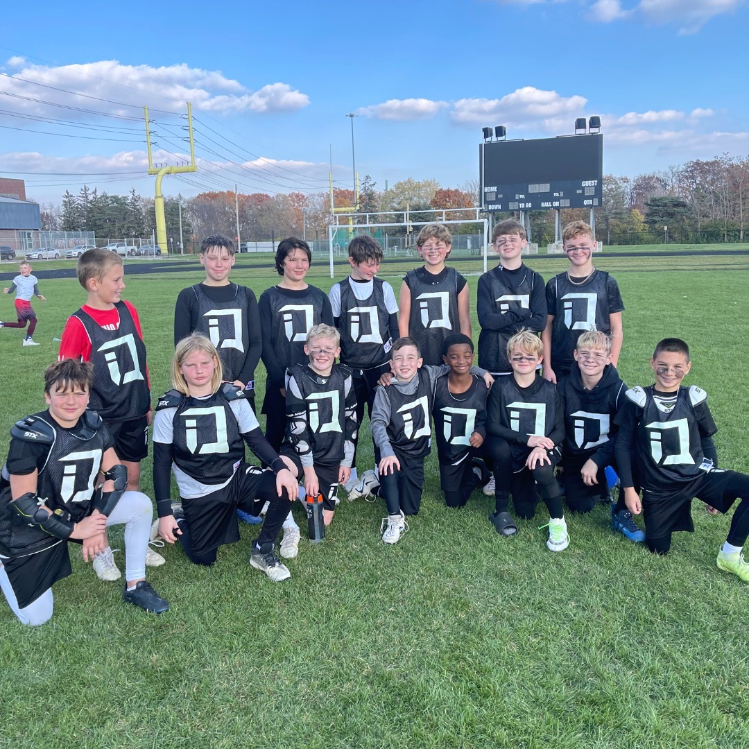 📢Huge shout out to our 5/6th grade boys playing in their first tournament today!
We're proud of you all for putting in the work this fall and we can't wait to keep growing as a team in the summer!💪
#iqlacrosse #lacrosse #boyslacrosse