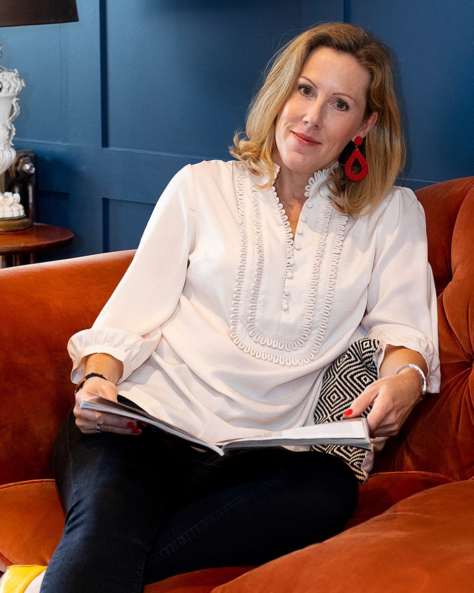 When I was trying to get into magazine journalism, back in the day, I landed my first proper writing job on Chat magazine.
Turns out I was in good company.
I’ve just listened to a brilliant podcast in which journalist @theothersambaker interviews food writer Grace Dent. Both of them admit to getting their ‘big break’ on Chat magazine, just like me.
If you’re not familiar with Chat, it was one of the UK’s biggest-selling magazines with a stock-in-trade of shocking, real life stories. (It's still going, but sales are dwindling, sadly.) Think cheating partners, murderous husbands, and hair-raising tales of survival.
After cutting my teeth as a journalist on Chat, I ended up as Features Editor of TV Times, before changing tack to write for publications such as House Beautiful, Real Homes, Ideal Home, The Telegraph and The Observer.
At first glance, you might think what I do now – writing for luxury brands in the property and interiors sector – is a million miles away from my first job in magazines. But many of the skills I use every day were first gained on that weekly tabloid mag.
Here’s what I learnt during my 18 months as a feature writer on one of Britain’s best-selling magazines…
🎯 Storytelling – How to capture the reader’s attention and hold on to it from the first paragraph all the way through to the final sentence.
🎯 Interviewing – How to ask tricky questions sensitively and effectively, and how to gain revealing and insightful quotes from interviewees.
🎯 Identifying news angles – How to spot a story and use the angle to create a compelling and tightly-focused narrative.
🎯 Accuracy – There’s no room for error on news-led magazines. Especially when your interviewee might be accusing someone of murder!
🎯 Working to tight deadlines – The pace on national weekly magazines is relentless, so I had to learn to research, interview and write quickly.
#interiorswriter #propertywriter #copywriter #interiorsjournalist #contentwriter #copywriting #interiorscopywriter #interiordesign #designinspo #interiorinspo #interiors #luxuryinteriordesign
#interiorsblog #homeinteriors #homeinspiration