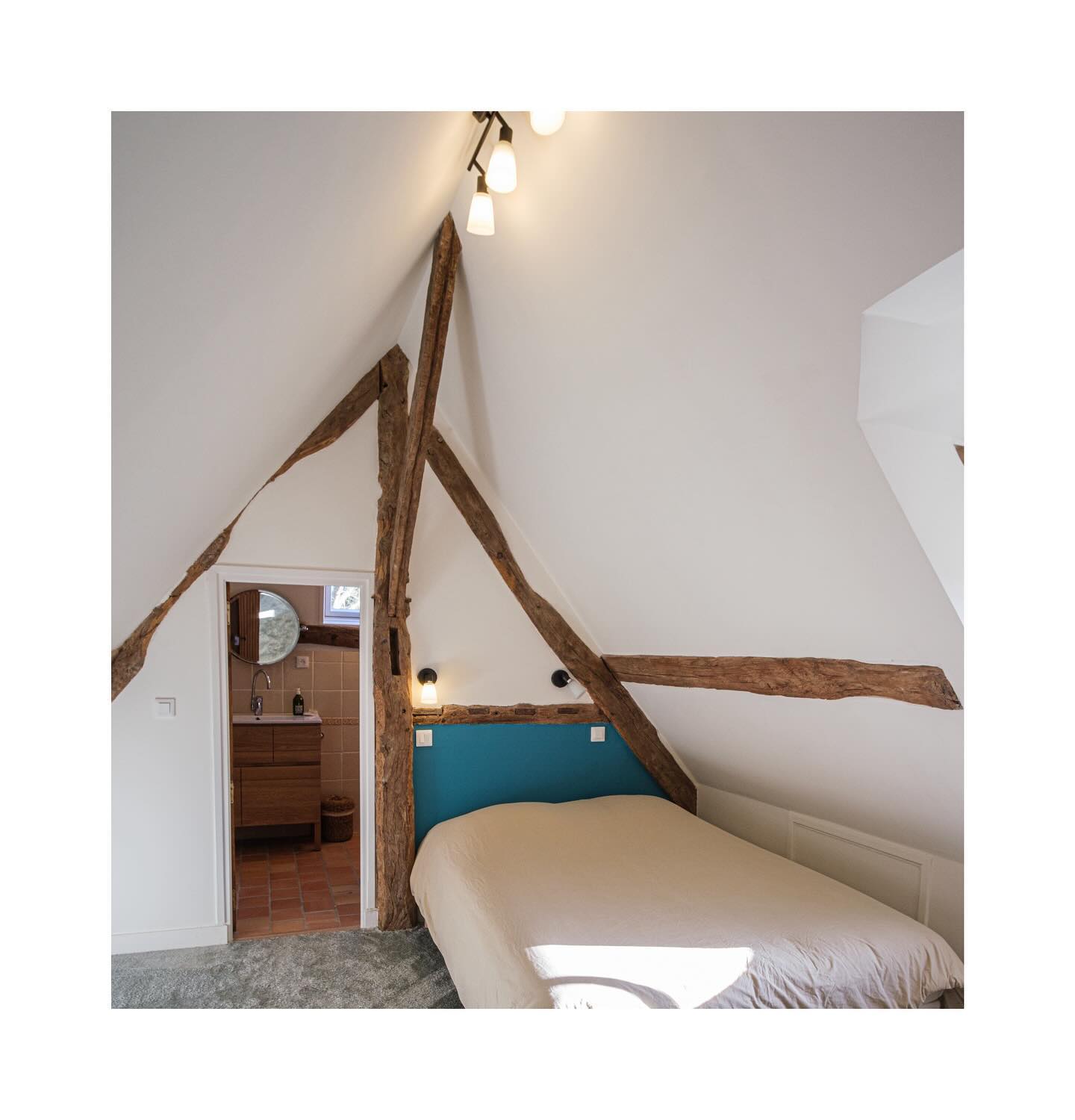 Le Manoir: #manoir #homedecor #homemade #decoration #decoration #homedecoration
#homestyle #DesignInterieur #DecorationInterieur
#DecoDesign #InteriorDesign #ModernDesign #StyleDeVie #InspirationDeco #ArchitectureInterieur #DesignTrends #MaisonChic #RenovationInterieur #DecoAddict #EspaceDeVie #DesignMinimaliste #DesignContemporain #MobilierDesign #DesignInnovation #ProjetDeco #DecorateurInterieur