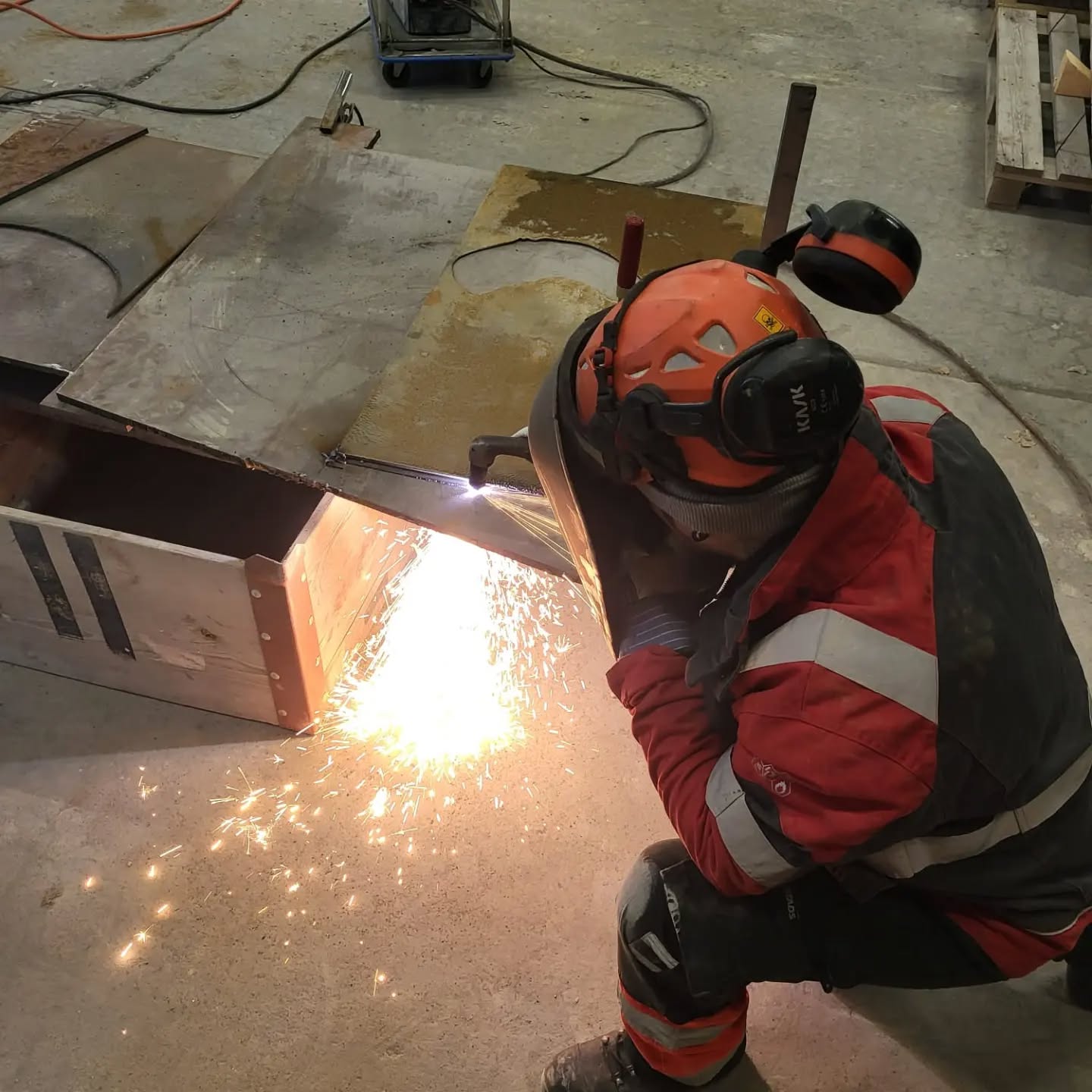 #Plasmaschneiden#Anlagen#Apparatebau