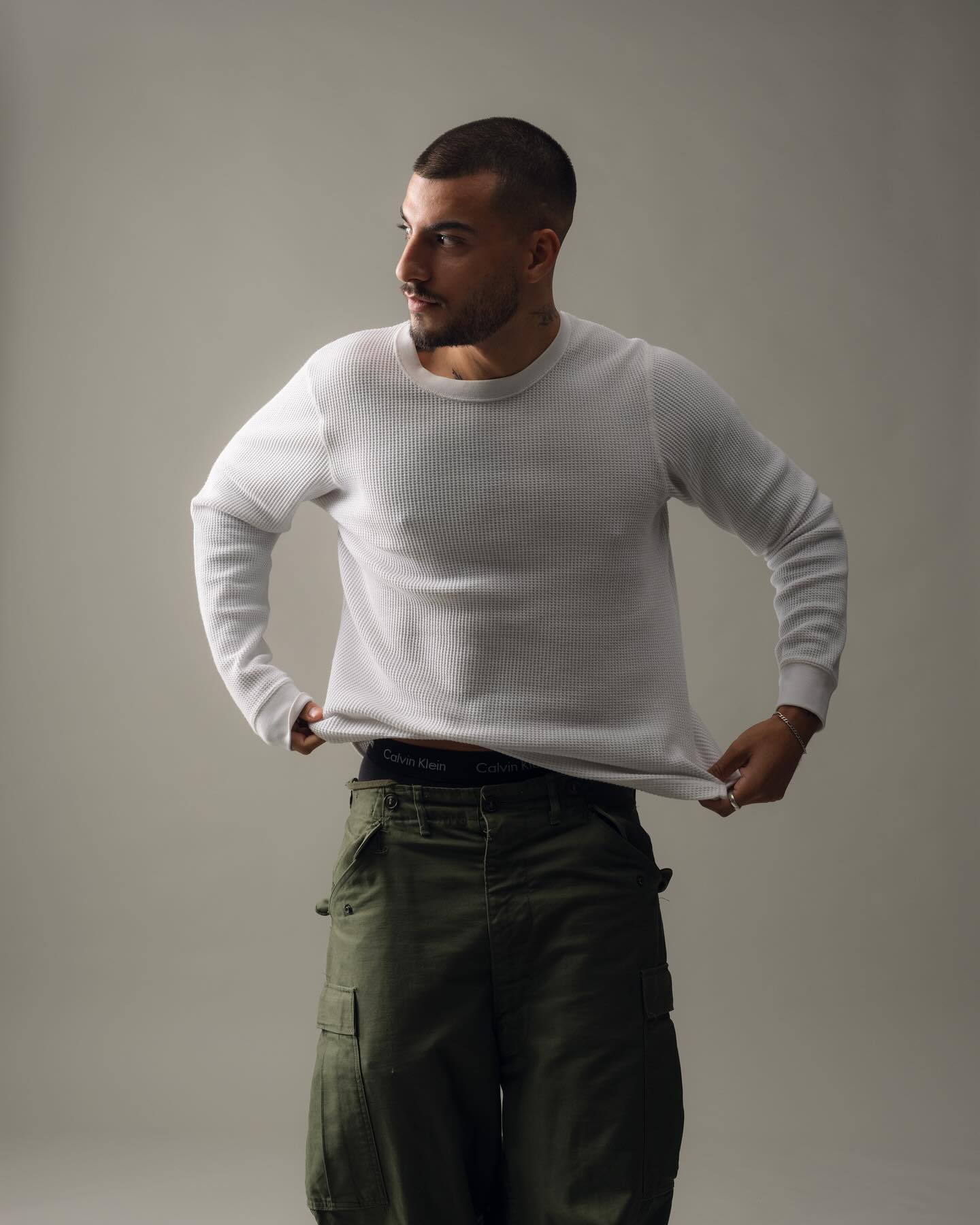 A few of my shots from @sumstudiosco recent LA lighting workshop. Was incredible to learn so much from @iampatrickchin @imcalebshane and @kirkrobert!
Lighting tech: @imcalebshane
Model: @cylussandoval
HMU: @kavalerchikyana
Assist: @jer.aquino