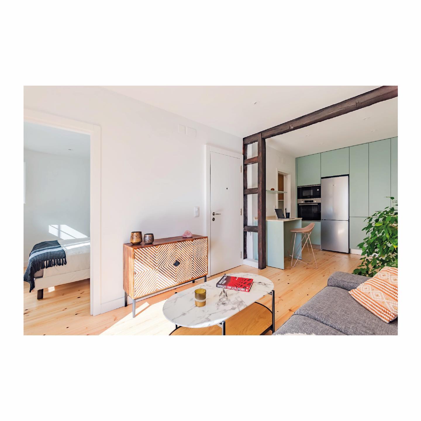 ~ APARTAMENTO EM ALFAMA ~
Renovação
Alfama, Lisboa
~ 2023 ~