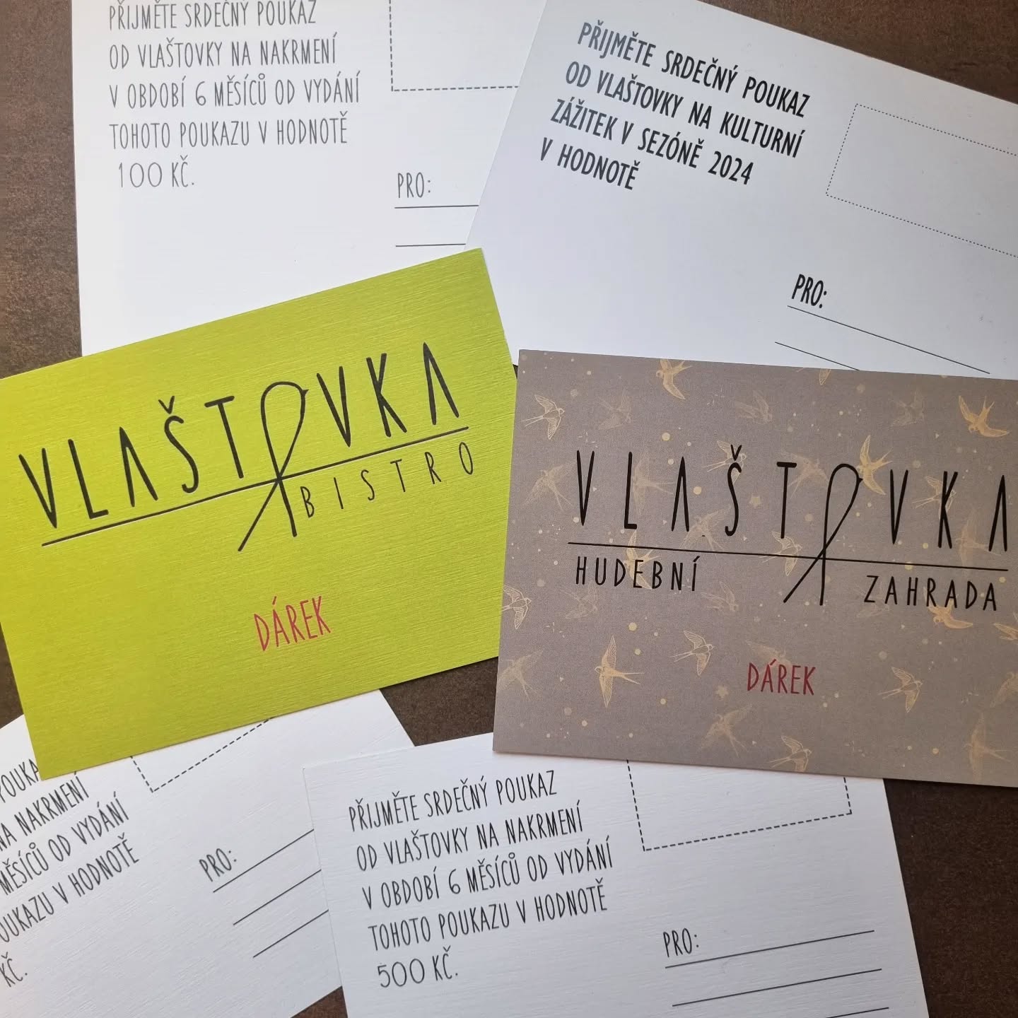 Dobré ráno, přátelé. Zde prosím jedna z možností dárků vánočních, a to jsou poukazy, za které svůj mlsný jazyk či vnímavé ucho oblažiti můžete.
#darek #poukaz #voucher #kultura #koncert #jidlo #bistrovlastovka #bistro #klatovy