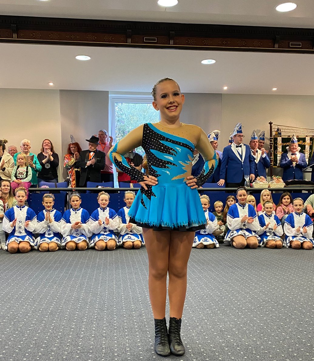 Garde Solo Isabella Rieß Saison 2023/24🥳💙
Trainerin: Corinna Reitz