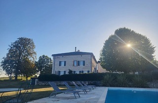 ✨(RE)TREAT YOURSELF✨
I’ve wanted to run a holistic movement retreat for sooooo long and I am thrilled to announce it is finally happening!
WHEN: 20th-25th June 2024.
WHERE: Manoir Mouret, South West France.
WHAT: We’ll have fun exploring a mix of resistance training, yoga, mobility training and qi gong.
WHY: Life is busy so we have to be extra intentional about taking care of ourselves. There is no better way to restore than getting away so you can fully immerse.
Early bird pricing is open now. Last few spots remaining. Run, don’t walk!
For more info click the link in the bio.