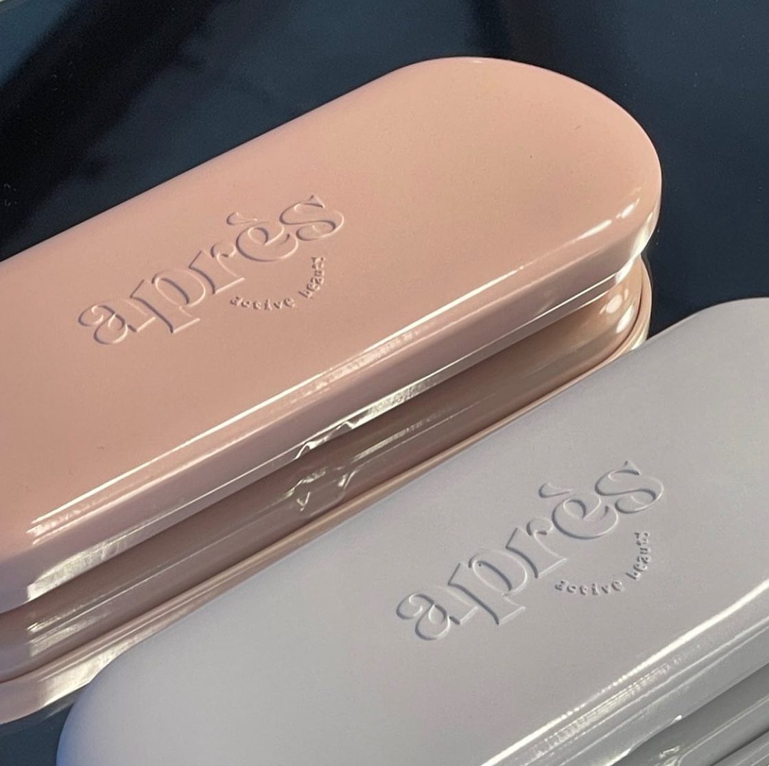 New product case & graphics for @apresbeauty