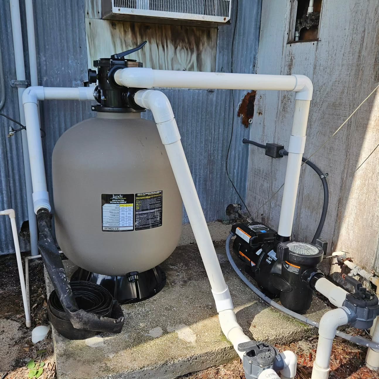 New Sand Filter & Variable Speed Pump Install at this Lakeside Winter Haven Home.