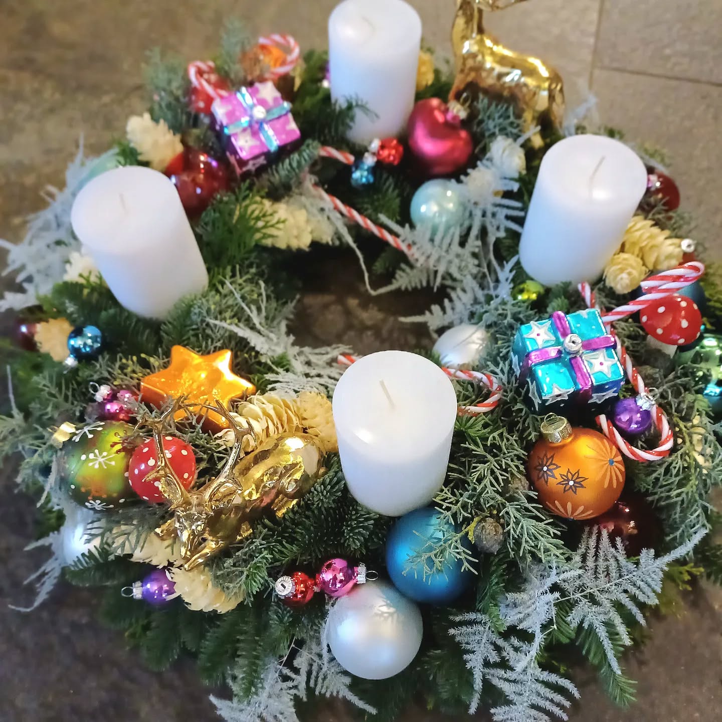 Außergewöhnliche Adventskränze.....wir lieben es💕🫶
#cityblumehdh#floristik
#Advent #Kranz #kerzen#weihnachtsdeko #weihnachten