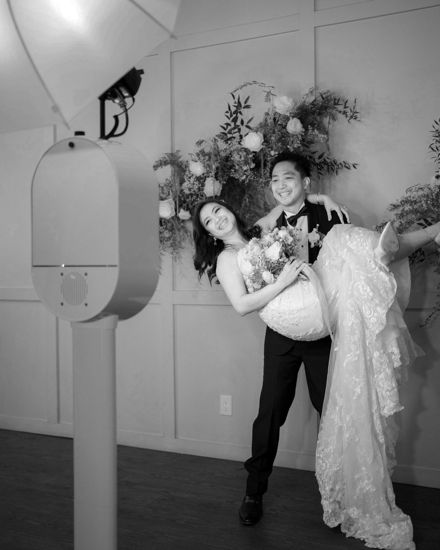 Experience the fusion of fun, romance & sophistication with Film Noir Photobooth. Our stunning booth is designed to inspire your guests to let loose and get creative, all while adding a touch of elegance to your event. Our photobooth captures the laughter, the silliness, and the spontaneous moments in stunning black & white. Because at "Film Noir Photobooth", we believe that elegance can be fun too.