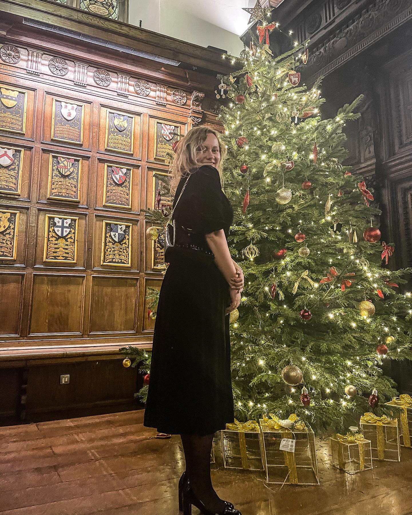 LYLG Winter Party 2023 🎄
#christmas #middletemple #london #younglawyers #afterhours #lawyerafterhours #prawnikpogodzinach #winter