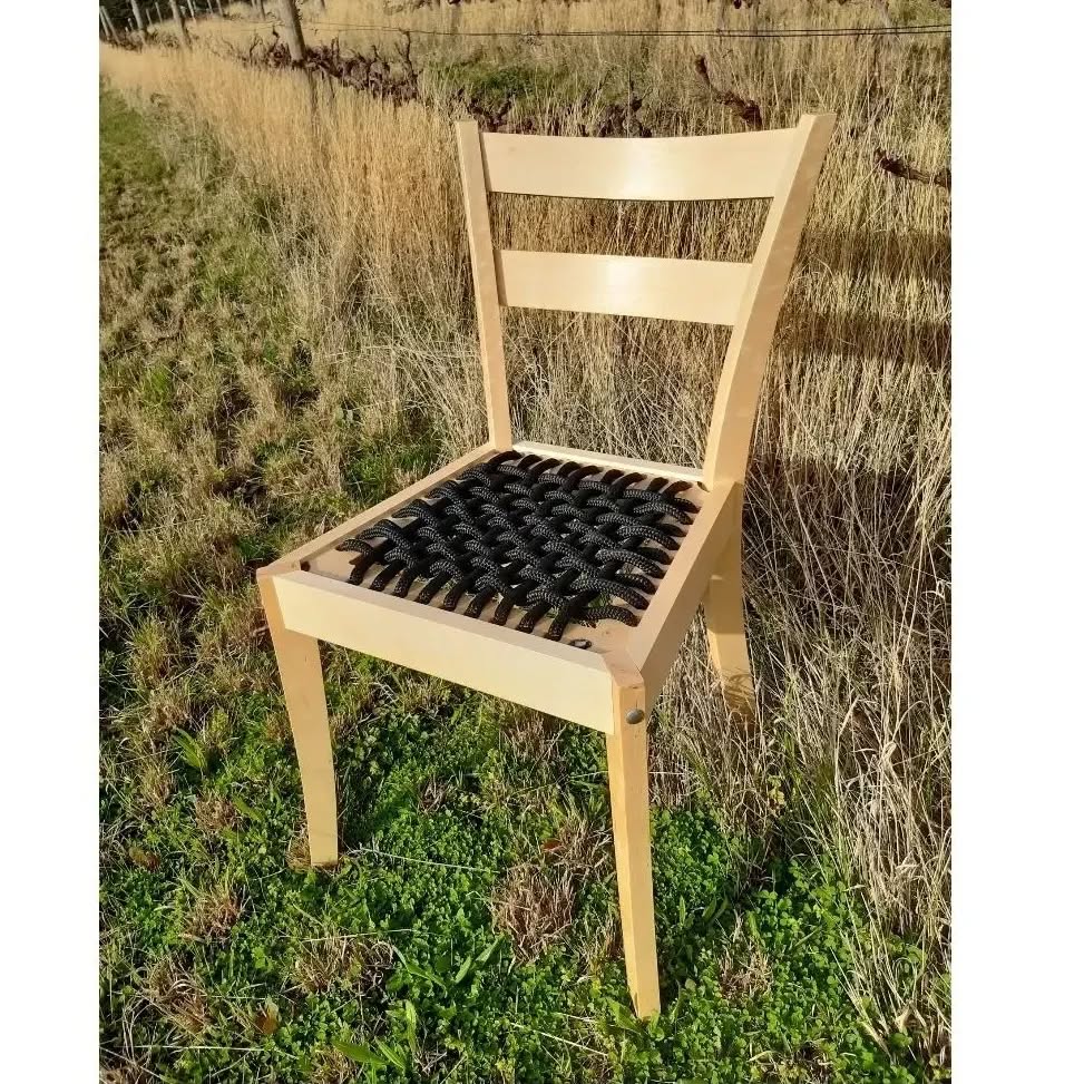 'Centenary Chair'. Fundamentally Globe Chair inspired. No glue. Steel bracing stirrup.
Come and try it out and hear the quintessential creak at @handmadelife.shop
#100yearsofglobechairs #woodenchairdesign #handmadelife