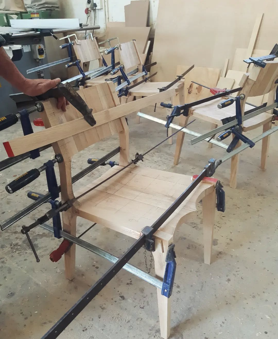 Luca Diners in French Oak. Clamped.
#designermaker #douglasbuilt #wooddesign #handmadelife