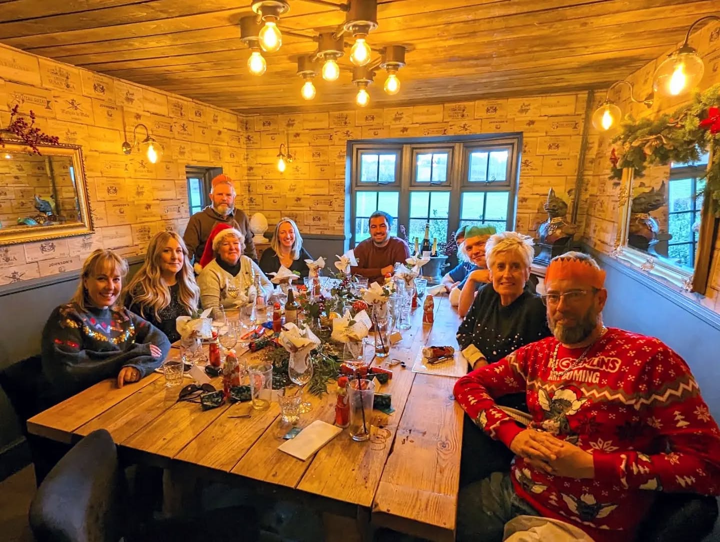 Thank you to all of our wonderful customers, colleagues and suppliers for a fabulous 2023. 🎄 Wishing you a Merry Christmas and a Happy New Year from the @envisage_gardens and @hardyeucalyptus.hilary teams. 🌟
We had a wonderful staff meal at @theflyford to celebrate! (Unfortunately some team members couldn't make it but were here in spirit!)
#EnvisageGardens #DesignedByExpertsCreatedByCraftsmen #worcestershiregardendesign
#HardyEucalyptus #GraftonNursery
#outofoffice #drivinghomeforchristmas
#wewishyouamerrychristmasandahappynewyear !
