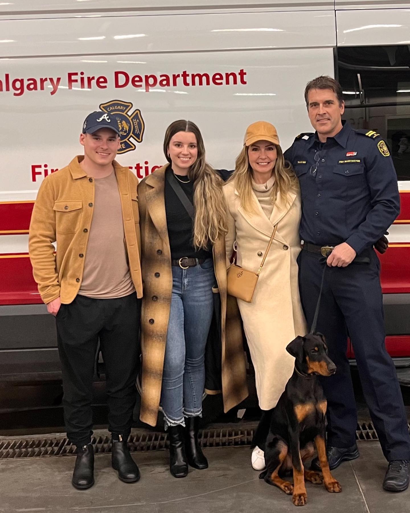 Another firehall Christmas in the books! 🚒🎄
Hope you had a cozy day surrounded by people you love. Merry Christmas from all of us at the farm! ❤️
#farmtwo53 #firehallchristmas