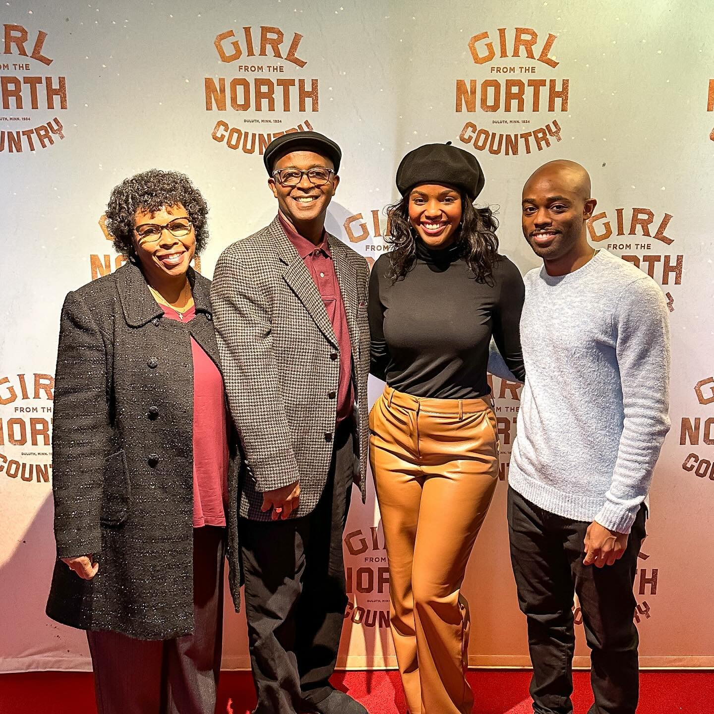 My family seeing me in a dream show in a dream role in the beautiful Kennedy Center is the best Christmas gift I could ask for this year!! Beyond grateful to do what I love and be supported by the people I love.
Just wish my brother Maurice was here too! Swipe to the end for a Christmas throwback with the whole family.
Merry Christmas, Y’all!! ❤️🎄❤️