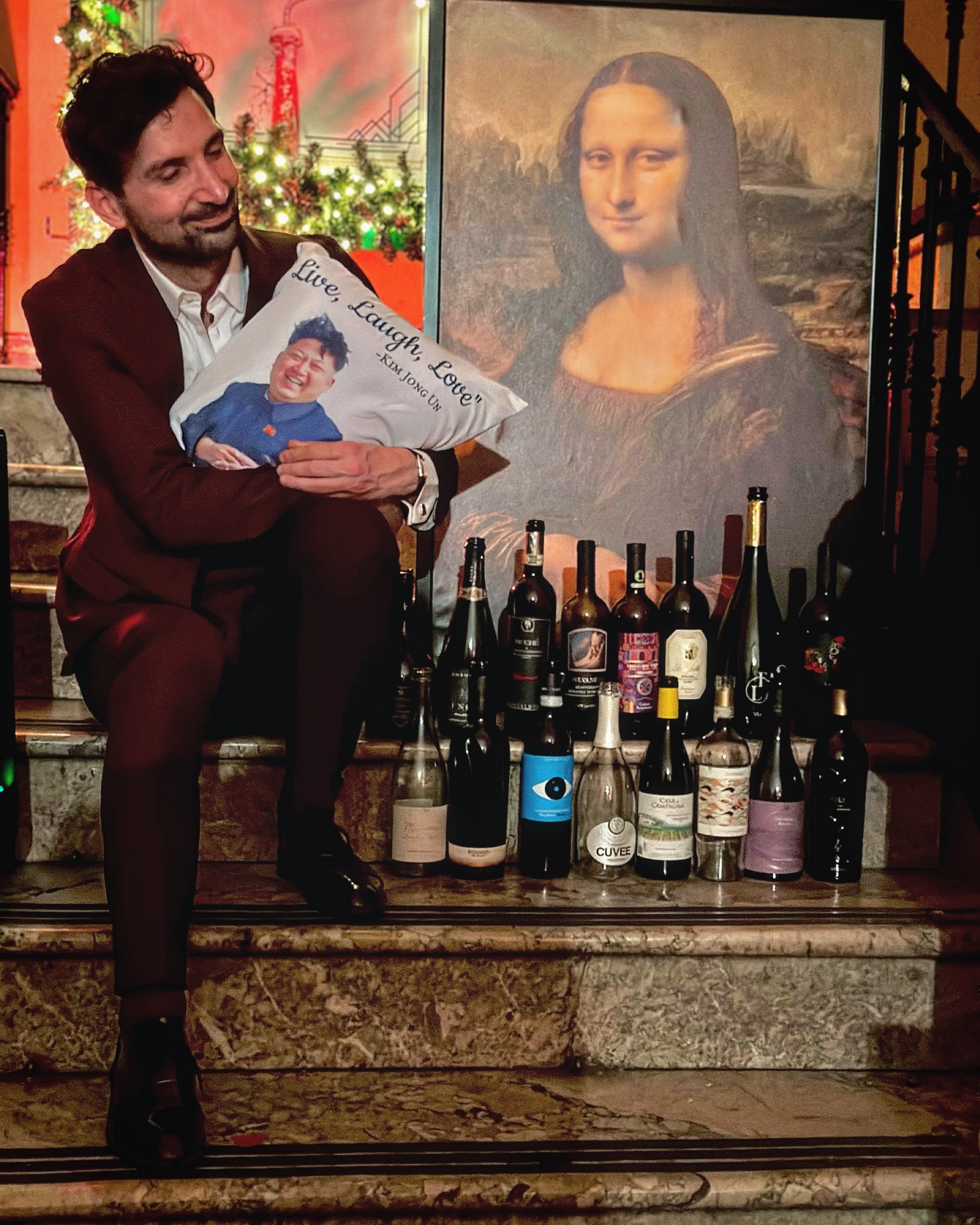 แดสษชsแดแด แดสแด ษดแด sแดษช, ti sei fermato a Eboli a 33 mentre qui si continua per Ortona, Tortona, Cortona, Orsogna come il Melendi โ๐ฐ๐ฎ๐บ๐ถ๐ป๐ฎ๐ป๐ฑ๐ผ ๐ฝ๐ผ๐ฟ ๐น๐ฎ ๐๐ถ๐ฑ๐ฎ ๐๐ถ๐ป ๐ฝ๐ฎ๐๐๐ฎ ๐ฝ๐ฒ๐ฟ๐ผ ๐๐ถ๐ป ๐ฝ๐ฟ๐ถ๐๐ฎโ seguendo sempre la stessa direzione:
๐ฉ๐โ ๐๐ข๐ฉ๐ ๐ง๐ ๐ฃ๐ข๐ฅ๐ง๐ ๐๐ (๐น๐ถ)๐๐จ๐ข๐ฅ๐ โค๏ธ
Alle comparse dedico le parole di De Andrรจ: โ๐ฌ๐พ๐๐
๐๐ ๐พ๐๐๐พ๐๐ผ๐ ๐
๐บ๐๐ผ๐๐บ๐๐ ๐ผ๐๐พ ๐๐๐ ๐พ๐๐๐พ๐๐ผ๐ ๐๐บ๐ ๐๐๐ผ๐๐๐๐๐บ๐๐โ
Per tutti gli altri ci saranno sempre queste storie in formato 0.75 da condividere. Non sono chicche, missili o bombe, ma fanno parte di quella โ๐ฟ๐บ๐๐๐
๐บ ๐๐๐บโ che ogni giorno impreziosite.
Anno nuovo, vita nuova? No grazie, amo follemente questa, come suggerisce il cuscino:
๐๐๐ฉ๐, ๐๐๐จ๐๐, ๐๐ข๐ฉ๐ ๐ซถ๐ป